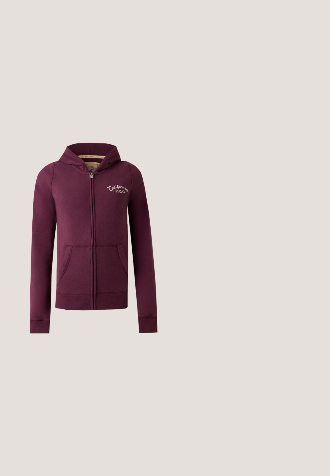 Sweat à capuche zippé bordeaux avec poches avant et capuche, avec le texte "California HCO" sur la poitrine gauche.; T-shirt violet à manches courtes et col rond avec petit logo GANT brodé sur la poitrine gauche sur fond blanc.; GAP Petite HERITAGE - Pantalon de survêtement - ruby wine; Basket de sport rouge foncé et beige avec des panneaux en mesh et en suède, lacets blancs et semelle épaisse texturée, vue de côté.; Sac à main en cuir bordeaux avec un design courbé, doté d'une fermeture éclair, de deux tirettes de fermeture et d'une courte bandoulière. Détails comprenant un logo embossé.; Boucles d'oreilles pendantes en argent avec des cristaux clairs rectangulaires et ronds alignés verticalement, sécurisées par des fermoirs à levier.
