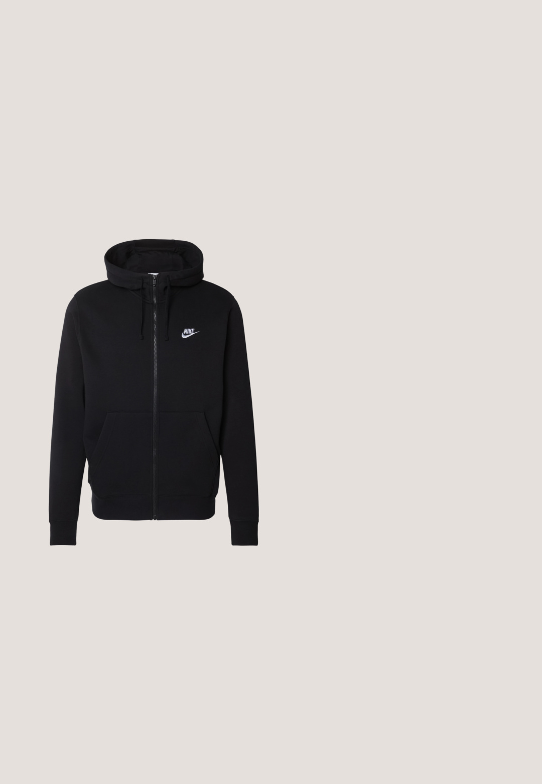 Schwarze Zip-Hoodie aus weichem Material, mit einer vorderen Kängurutasche, verstellbarem Kapuzenzug und weißem Nike-Logo auf der Brust.; Weißes Baumwoll-T-Shirt mit einem auffälligen schwarzen "Just Do It"-Logo und Nike-Swoosh. Klassisches Rundhalsausschnitt-Design mit kurzen Ärmeln.; Schwarze Sporthose mit elastischem Bund und Kordelzug, seitlichen Taschen, schmal zulaufenden Beinen und Reißverschlüssen an den Knöcheln. Glatte Textur.; Grauer Nike Air Force 1 Sneaker mit weißem Swoosh-Logo, schwebt über einer strukturierten Betonoberfläche mit Treppen im Hintergrund.; Schwarze Stoff-Schultertasche mit texturiertem Äußeren, verstellbarem Schultergurt und Kordelzugverschluss. Verfügt über auffällige Nähte und ein seitliches Etikett.; Fossil JEWELRY NECKLACE - Halskette - silver-coloured