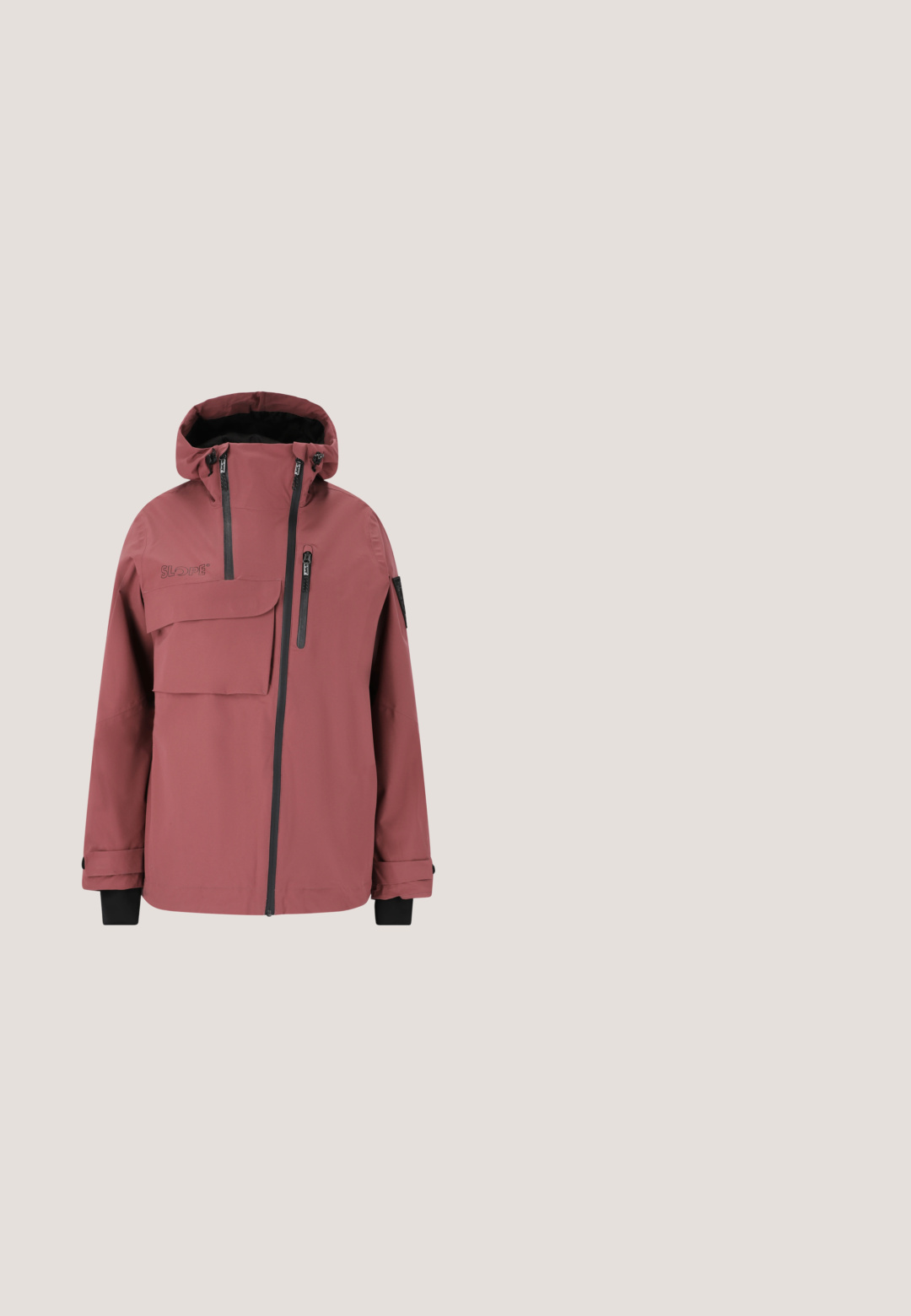 Waterdichte jas in een gedempte roze kleur, met een grote voorzak, een met rits verstelbare borstzak en zwarte ritsaccenten.; Lichtpaarse fleece pullover met een halve ritssluiting en lange mouwen. Zachte textuur en naadloos ontwerp, geschikt voor casual dragen.; Lichtpaarse lange mouw turtleneck shirt van zachte katoen, met een logo op de kraag en grafische symbolen op de zijkant.; Waterdichte, roze skibroek met een rechte snit, geplooide voorkant, twee zijzakken en zwarte accenten bij de enkels.; Rode en zwarte waterdichte winterlaars met een nepbont kraag, rubberen zool, vetersluiting en Sorel-branding aan de zijkant.; Zachte, gevoerde bordeauxrode handtas met een afgeronde bovenkant en een nonchalante, halvemaanvormige uitstraling tegen een witte achtergrond.