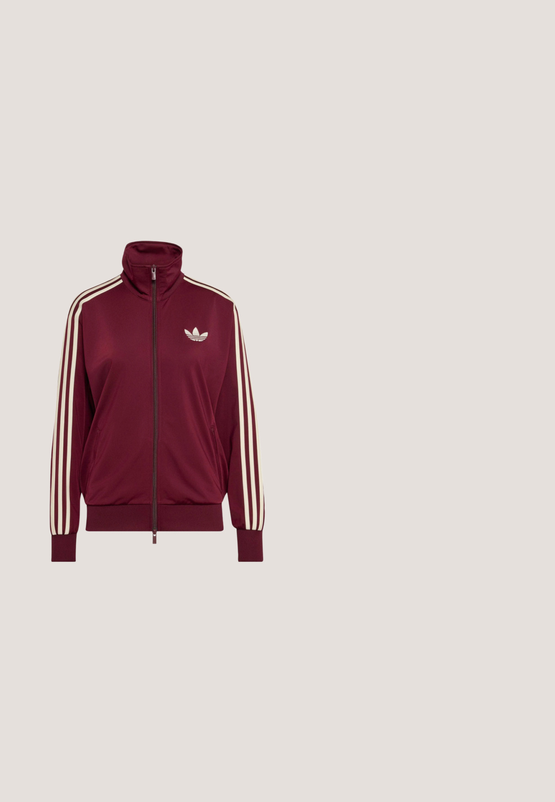 Bourgogne fuld-zip træningsjakke med hvide tredobbelte striber på ærmerne og Adidas trefoil-logo på venstre bryst.; Brun sweatshirt med rund halsudskæring, lange ærmer og ribstrikkede manchetter. Teksten på frontlogoet læser "Aim'n Sportswear Sweden New Zealand 2013."; Bordeauxrød T-shirt med korte ærmer, røde kanter, tre røde striber på skuldrene og lille rødt trekløverlogo på brystet.; Skinnende maroon atletiske bukser med elastisk talje, sidelommer, tre sidelange striber og lille logo på den øverste lår.; Burgunderfarvede sportssko med mesh-overdel, struktureret detaljering, runde snørebånd og klar gummisål; har et logo på tungen og hælen.; Vinrød halv-måne skuldertaske med justerbar rem og subtilt præget logo foran, lynlåslukning i toppen.