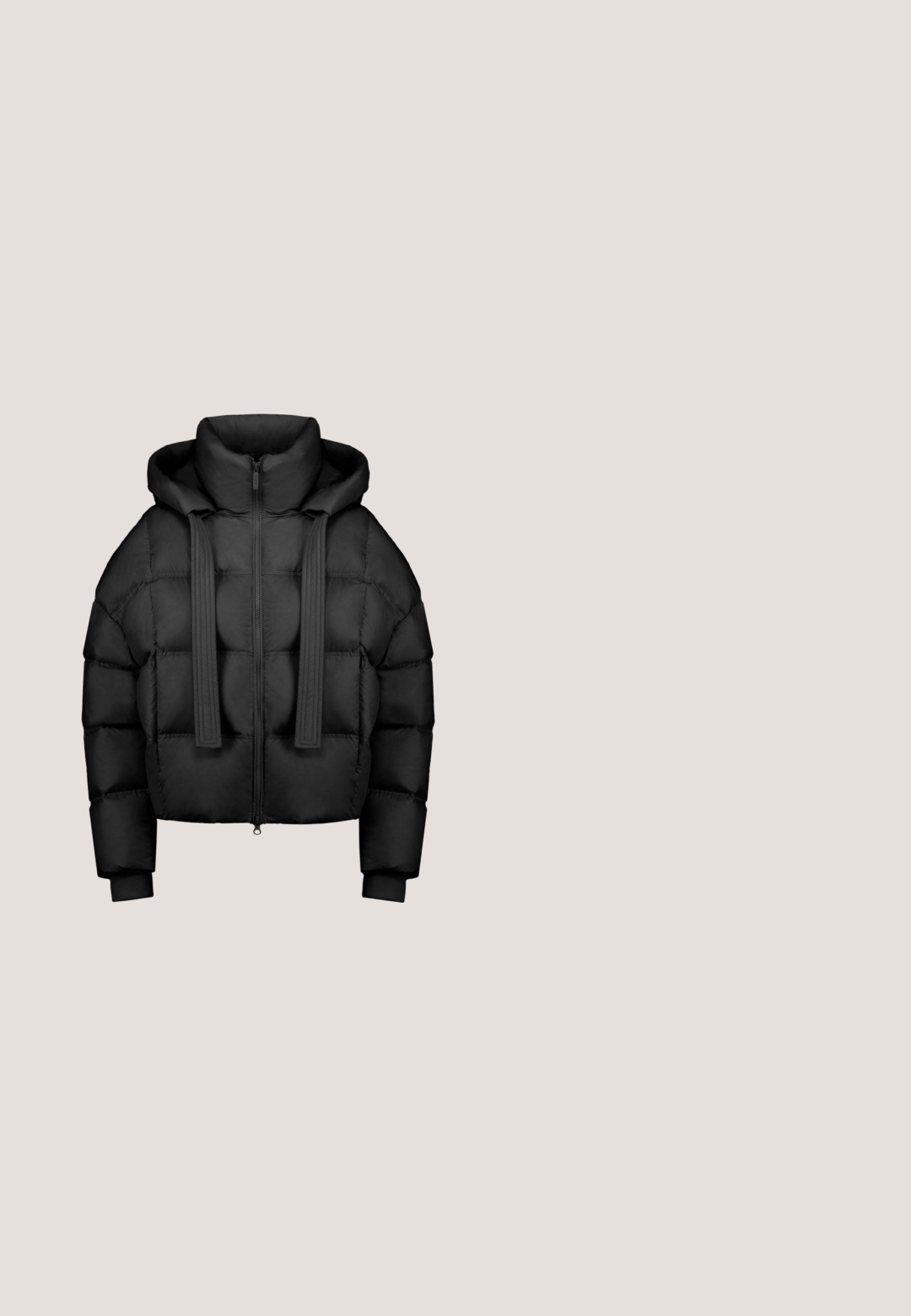 Zwarte donsjas met hoge kraag, rits aan de voorkant, lange hangende trekkoorden en geribbelde manchetten aan de mouwen.; Zwarte hooded sweatshirt van zachte stof, met witte bedrukte tekst en patronen, en accentdetails op de mouwen.; Zwarte joggingbroek gemaakt van zachte stof, met een ontwerp met brede pijpen, een tailleband met trekkoord en zijzakken. Gladde textuur zonder patronen.; Zwarte Hoge Suède Sneakers met een getextureerde bontkraag. Voorzien van metalen oogjes, dikke zwarte zool en een gestreept merkdetail.; Zwarte, getextureerde halfmaanvormige schoudertas met verstelbare band en "JOOP! JEANS"-logo gecentreerd aan de voorkant.; Zilveren ring met een gladde band en een gedraaid ontwerp. De gepolijste afwerking benadrukt de stijlvolle kromming en de naadloze vorm.