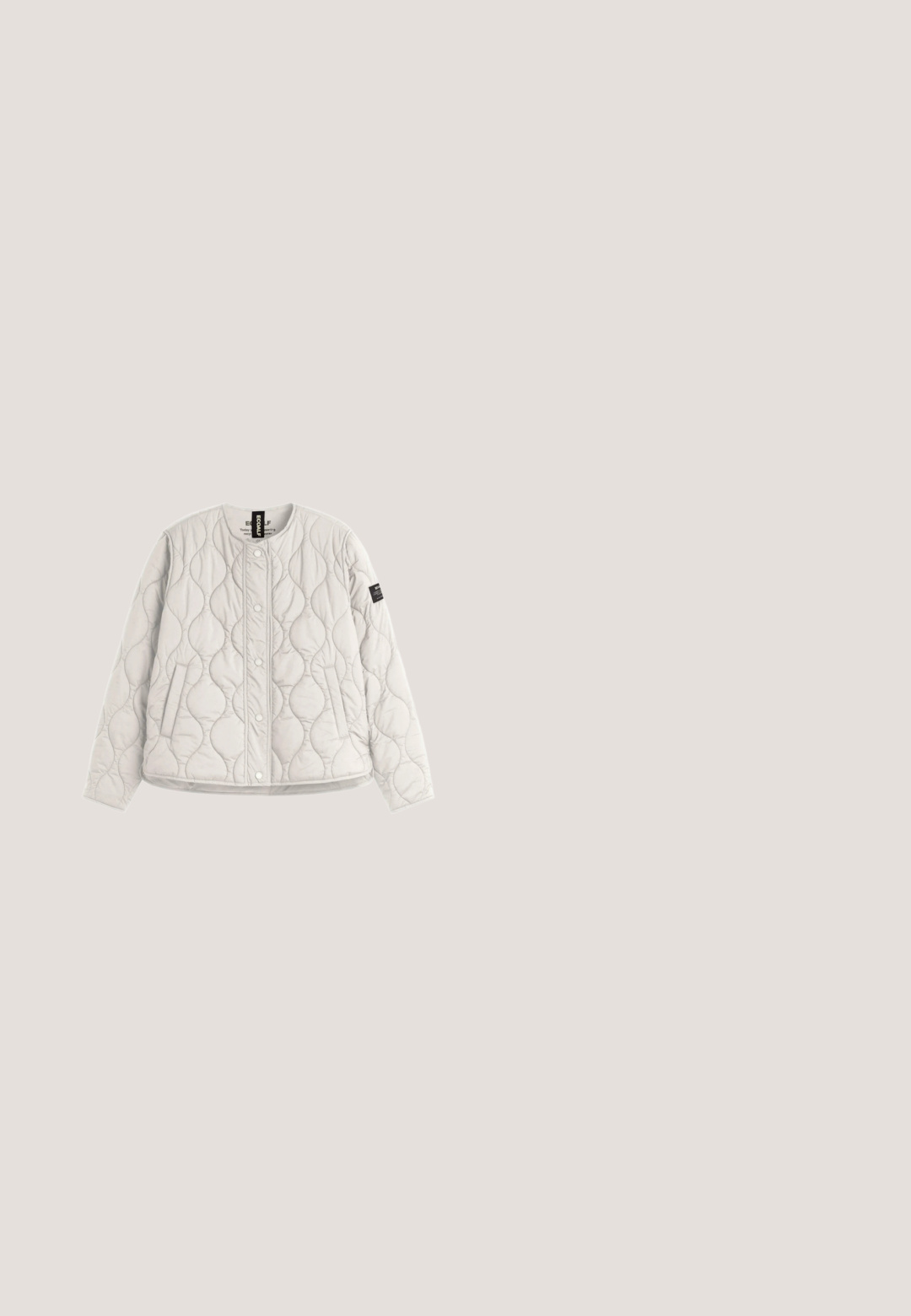 Helle graue gesteppte Jacke mit runder Halslinie, Druckknopfverschluss, zwei seitlichen Taschen und strukturiertem Muster. Verfügt über ein Logo-Patch am Ärmel.; Weißer Cropped-Sweatshirt aus Baumwollmischung, mit Rundhalsausschnitt, langen Ärmeln, gerippten Bündchen und kleinem Lacoste-Logo auf der Brust.; Dunkelblaue Jeans aus Denim mit geradem Bein, fünf Taschen, Knopfverschluss und dezenten Verwaschungen an den Oberschenkeln. Klassische Nahtdetails.; Weißer Sneaker mit einem strukturierten Lederoberteil, Mesh-Zunge und einer Gummisohle, die ein hellgelbes Akzent in der Zwischensohle aufweist. Inklusive elastischer Schnürsenkel.; Schwarze gesteppte Umhängetasche mit verstellbarem Riemen, gebogenem Reißverschluss oben und kleinem silbernem Logo in der vorderen Mitte.; Singularu POINT - Einzelner Ohrring - silver-coloured
