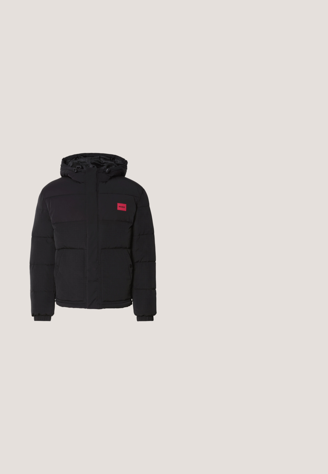 Zwarte pufferjack met capuchon, voorzien van een rood logo-embleem, een gequilt patroon, voorzakken en elastische manchetten voor warmte en comfort.; Zwarte capuchontrui met een grote blauwe "Hugo" grafiek op de voorkant, voorzien van een voorzak en een trekkoordcapuchon. Klassiek ontwerp.; Zwart katoenen T-shirt met een klein rechthoekig logo in een zwarte en rode verloopkleur op de borst. Korte mouwen en een ronde hals.; Zwarte hoge taille broek met plooien aan de voorkant, ceintuurlussen, een knoop- en ritsluiting, en een rood label aan de binnenkant van de tailleband.; JOOP! TELA MARIO BOOT - Veterboots - black; Zwarte stoffen heuptas met een voorkant met rits, een groot hoofdcompartiment en een witte "BOSS" logo op de voorkant. Gladde textuur, gestructureerde vorm.