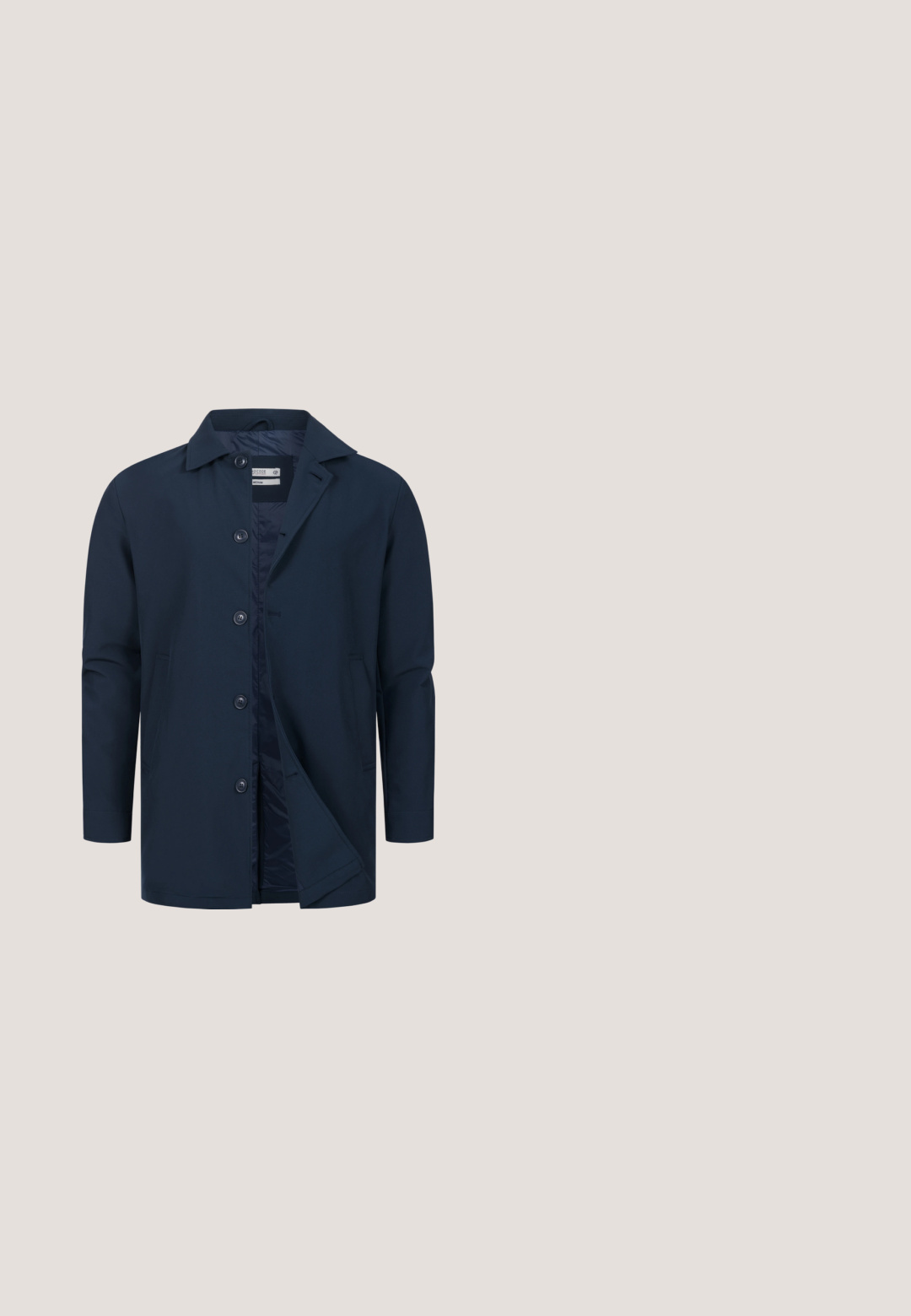 Manteau bleu marine mi-long avec des boutons sur le devant, deux poches latérales et un col classique.; Pull en bleu marine avec un motif texturé en losanges, col rond et poignets côtelés. Pas de marque visible à part une petite étiquette.; Débardeur rayé avec des bandes horizontales bleues et grises sur un fond blanc. Fabriqué en tissu doux, il présente un col rond et une conception sans manches.; Shorts noirs longueur genou avec ourlets retroussés, fermeture à bouton, passants pour ceinture et design plat à l'avant sur fond blanc uni.; Wojas Chaussures à lacets - granatowy; Ceinture tissée navy avec une boucle en métal argenté ; présente des accents en cuir marron et des coutures ; tissu texturé avec un motif en chevrons.