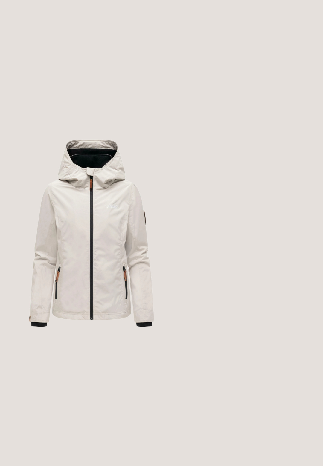 Hellbeige Kapuzenjacke mit Frontreißverschluss, zwei seitlichen Reißverschlusstaschen und schwarzen inneren Bündchen, für den Außeneinsatz konzipiert.; Karen by Simonsen KBNOOMA SOLID TEE - T-Shirt basic - bright white; Korallenfarbene Capri-Hosen mit elastischem Bund, ausgestattet mit zwei Vorderaschen und einer glatten, dehnbaren Textur.; Weiße Leder-Sneaker mit runder Zehenpartie, flacher Sohle und strukturierten Seiten. Verfügt über graue Schnürsenkel und ein geprägtes Logo an der Außenseite.; Beige strukturierte Leder-Umhängetasche mit verstellbarem Riemen, dazu ein abnehmbarer kariert gemusterter Riemen in Pink, Grau und Weiß.; Silberner Metallkettchenarmreifen mit ineinandergreifenden Gliedern, polierter Oberfläche, sicherem Verschluss und glatter Textur.