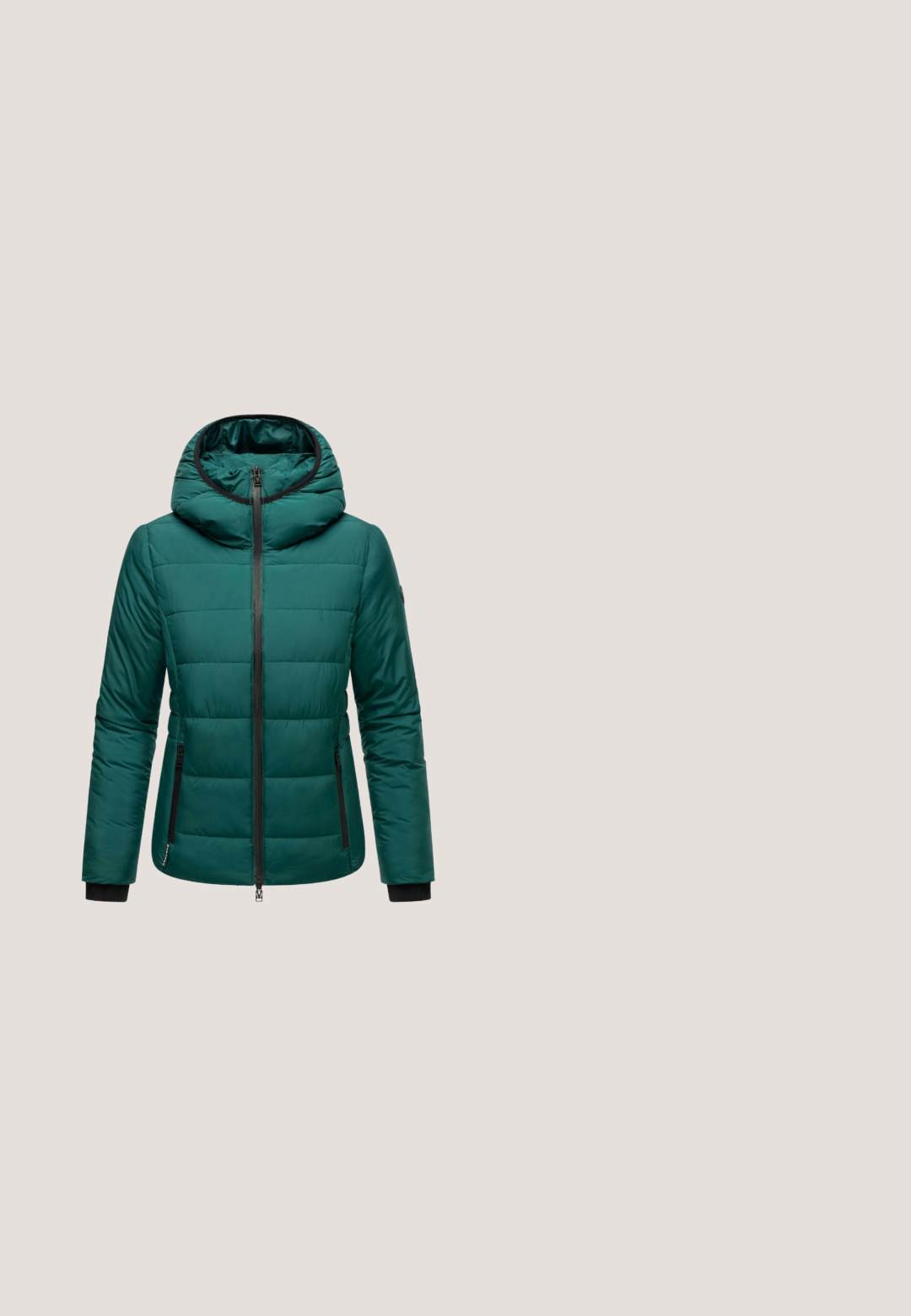 Teal pufferjakke med høj hals, lynlås, sidelommer og ribbede manchetter. Har et quiltet design til isolering og en glat tekstur.; Grønt sweater med sorte chevron-striber. Rund halsudskæring, lange ærmer og blød tekstur. Lige kant med lette sideslidser.; Khaki cargo bukser med en afslappet pasform, der har sidelommer, snoreledninger i bukseenderne og et glat, let materiale.; Lysegrå atletiksko med tekstureret mesh-overdel, kontrasterende pink accenter, polstret hvid mellemsål og mønstret gummiydersål.; Skuldertaske i olivengrøn med buet form, glat tekstur, justerbar rem og et logoemblem foran; lukkes med lynlås.; Guldring med en rund, iriserende opal som midtpunkt, sikret med kløefæstninger. Glat, slank ringefinger med poleret finish.