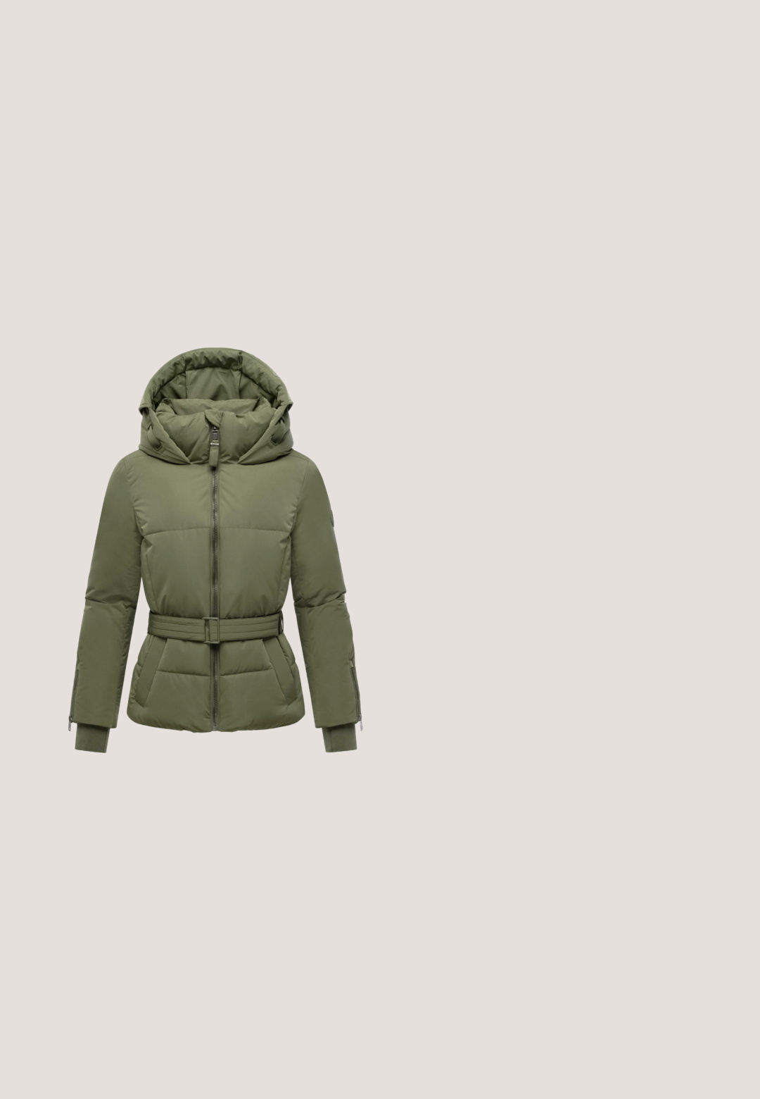 Olijfgroen gewatteerde jas met een grote capuchon, ceintuur in de taille, ritssluiting en elastische manchetten. Heeft een gestikte afwerking en zijzakken.; Grijze sweater met een ronde hals, lange mouwen en geribbelde manchetten en onderkant. Gemaakt van zachte stof met een lichte textuur. Etiket zichtbaar bij de halslijn.; Zwarte cropped t-shirt van katoen, met korte mouwen en een rode grafische print van een hart en de letter Q op de linkerkant van de borst.; Zwarte denim jeans met een recht model, vijf zakken, koperen hardware en een gladde textuur. Twee labels zichtbaar op de tailleband.; adidas Originals CAMPUS 00S W - Sneakers laag - core black/carbon/gold-coloured; Zwarte leren clutch met een gestructureerde afwerking, overslagklep, vierkante accenten en hardware in goudkleur. Ongeveer middelgroot van formaat.