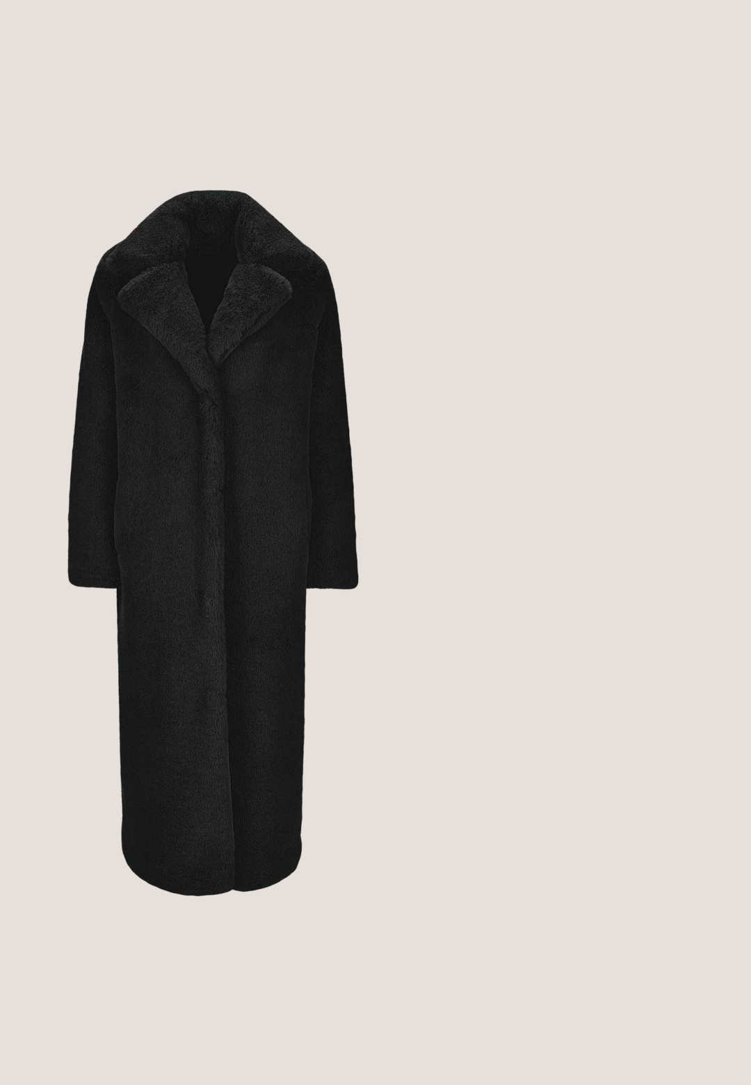 Zwarte lange jas van zacht, pluizig materiaal. Heeft een brede sjaalkraag, open voorkant en losse mouwen voor een comfortabele pasvorm.; Zwarte fluwelen cropped top met lange mouwen, hoge hals en aansluitende manchetten, lichtjes geplooid bij de taille en mouwschouders.; Zwarte leren maxi-rok met hoge taille, geplooid ontwerp en gladde textuur. Benadrukt een vloeiende silhouet.; Zwarte leren laarzen tot de knie met een vetersluiting aan de voorkant, ronde neus en blokhak, met een gladde textuur en geen zichtbare patronen.; Ovale broche met een goudkleurige geribbelde rand, voorzien van een florale afbeelding van roze rozen op een lichte achtergrond. Gladde textuur en gedetailleerde graphics.; Zwarte leren riem met een brede band en een grote onregelmatige koperen metalen gesp.