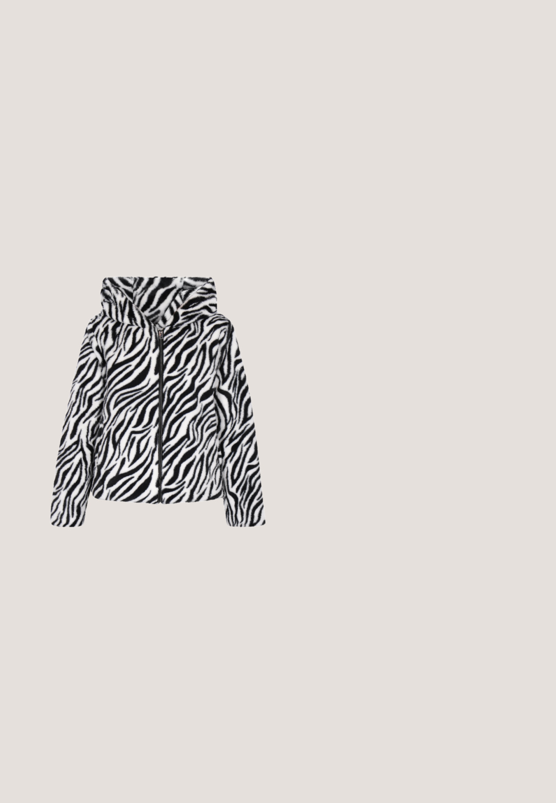 Nepluizijnenjas met een capuchon, gekenmerkt door een zwart-wit zebra print patroon, ritssluiting en een zachte textuur.; Zwart T-shirt met korte mouwen en ronde hals, versierd met witte parelnieten die "DEAD CLAIR" spellen en parelaccenten op de mouwzomen.; Zebrastrepen broek in zwart en wit, met een losse pasvorm, verstelbare tailleband en een zachte, gestructureerde stof.; Zwarte lage sneaker met glanzende lak- en gaaspanelen, lintveters, metalen logo aan de zijkant en een beige rubberen zool.; Zwarte schoudertas met textuur, een met studs versierde band, een centrale ringen-detail en twee ronde zijzakken met rits.; Zilveren ring met een gedraaid ontwerp met aan elk uiteinde een stervormige accent. Gladde textuur en gepolijste afwerking. Merkennaam aan de binnenkant ingegraveerd.
