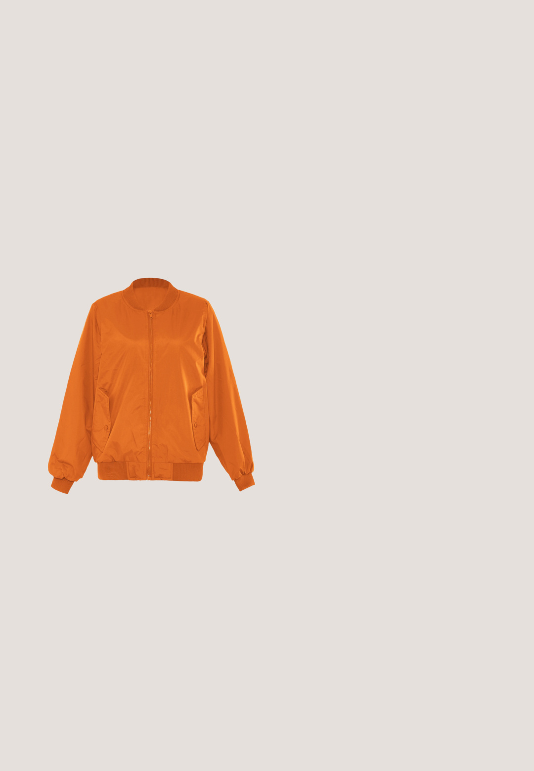 Chaqueta bomber naranja hecha de una tela suave y ligera. Presenta un cierre de cremallera en la parte delantera, cuello acanalado y mangas con puños, además de bolsillos laterales.; Sudadera naranja recortada de algodón, con mangas largas y puños acanalados. Texto bordado en varios colores en el hombro.; Camiseta naranja de manga corta, cuello redondo y corte oversized, con etiqueta visible en el cuello, sobre fondo blanco.; Shorts marrones de talle alto hechos de tela elástica, con una textura suave y un diseño ajustado, con un dobladillo limpio y minimalista.; Zapatillas Skechers naranjas con un acabado suave y brillante, acentos perforados, cuello acolchado y un cojín de aire visible en el talón.; Bolsa de cinturón de tela naranja con forma curva, correa ajustable y sutil marca LOIS. Textura suave con detalle de cierre de cremallera.
