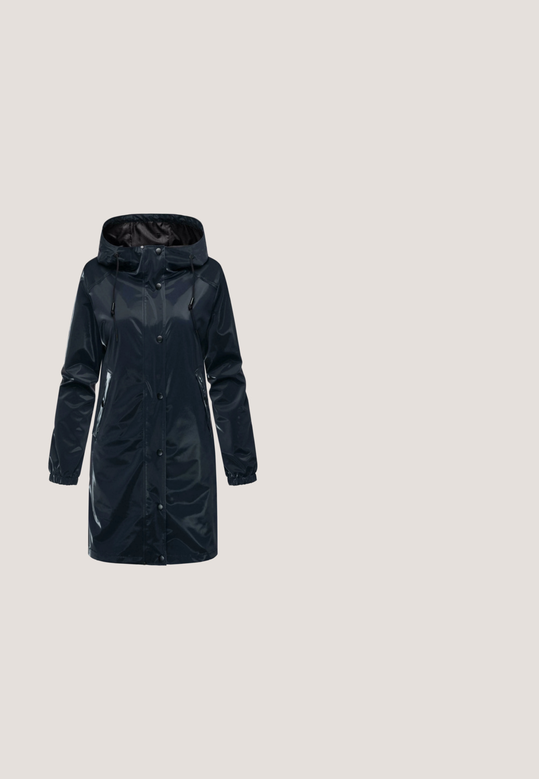Impermeable de marina con capucha, cierre frontal de botones a presión, puños elásticos y bolsillos laterales, con un acabado brillante y cordón ajustable.; Sudadera marina con un corte relajado, cuello redondo y puños de canalé. Presenta un pequeño texto blanco "LASCANA LUXE LOUNGE" en el pecho. Textura suave.; Fransa FRFEBA - Camiseta básica - navy blazer; Pantalones jogger en color navy hechos de tela suave, con una cintura elástica, puños ajustados y pliegues frontales dobles para un ajuste relajado.; Zapatilla deportiva azul marino con materiales de ante y malla, que presenta un logo plateado prominente, parte superior texturizada y una media suela blanca.; Bolso cruzado de nylon marino con dos compartimentos con cremallera, acentos de hardware plateado y una correa ajustable duradera. Logotipo en la parte frontal.