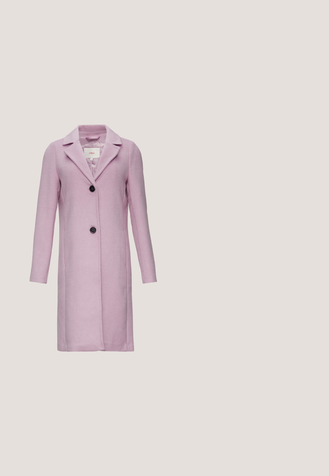 Roze wolblend jas met een geknipte kraag, twee voorzakken, drie zwarte knopen en een rechte silhouet. Soepele textuur.; Gebreide cardigan met een verloop van lichtblauw naar paars, voorzien van een gegolfde zoom, korte mouwen en kantachtige patronen met pailletten.; Roze midi-jurk met dunne banden, met een gedrapeerde bovenkant en een asymmetrische zoom. Gemaakt van lichte, vloeiende stof met een zachte textuur.; Knee-high beige leren laars met een puntenneus en een houten blokhak. Heeft een gladde textuur en een lusje aan de bovenkant voor eenvoudig aan- en uittrekken.; Paarse metalen handtas met een gestructureerde rechthoekige vorm. Bevat een decoratieve zilveren vlinderaccent met rhinestones. Inclusief een kleine handgreep.; Zwart gevoerde haarband met een cluster van kleine witte parels bevestigd aan één kant tegen een witte achtergrond.