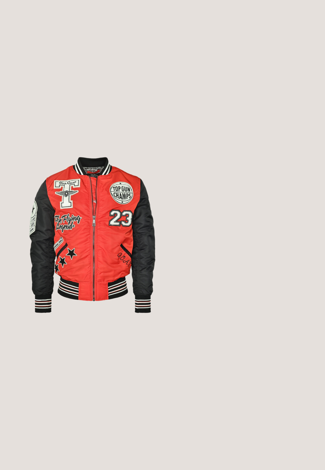 Rode bomberjack met zwarte mouwen, geborduurde patches, gestreepte manchetten en een rits aan de voorkant. Heeft sterren en "Top Gun" branding.; Zwarte hoodie met ritssluiting met een groot, zilverkleurig geschreven "Ed Hardy" logo. Twee voorzakken, verstelbare koordjes aan de capuchon. Zachte stoftextuur.; Rode katoenen T-shirt met korte mouwen, voorzien van een witte "Coca-Cola"-logo en een golvend ontwerp op de borst. Klassieke ronde halsstijl.; Zwarte spijkerbroek shorts met een rechte snit, vijf zakken, metalen knoopsluiting en rode geborduurde logo-detail op het linkerpoot.; Zwarte canvas high-top sneakers met een rood vlammenpatroon, zwarte rubberen zool, zes gaatjes ontwerp en een gevoerde kraag voor comfort.; Zilveren stalen ring met een gedurfd rood geëmailleerd "D"-ontwerp en "DIESEL STEEL" gegraveerd aan de binnenkant van de band.