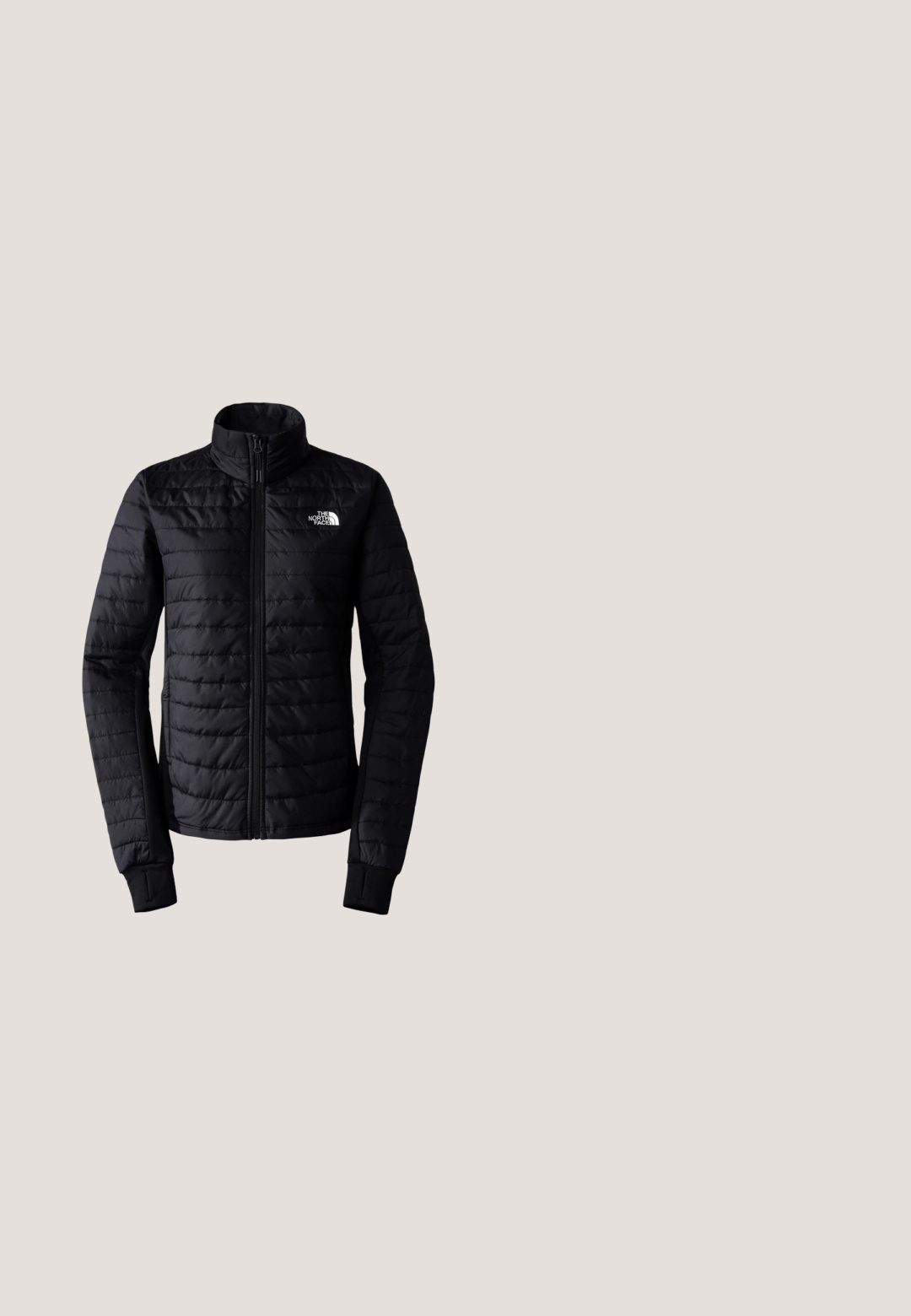 The North Face CANYONLANDS - Jas - tnf black npf; The North Face W EASY L/S CREW NECK - Longsleeve - tnf black; The North Face W QUEST SOFTSHELL PANTS - Broek - tnf black; Zwarte geïsoleerde instapschoen met een gewatteerde bovenkant, rubberen zool en textuurdetails. Voorzien van een hiel trekhaak en merknaam aan de zijkant.; Zwarte kunststof zonnebril met een wraparound ontwerp, grijze lenzen en gebogen armen. Inclusief logo op de binnenarm. Mat afgewerkt.; Zwarte nylon schoudertas met een gladde textuur, gebogen vorm, verstelbare riem en een klein logo-accent aan de voorkant.