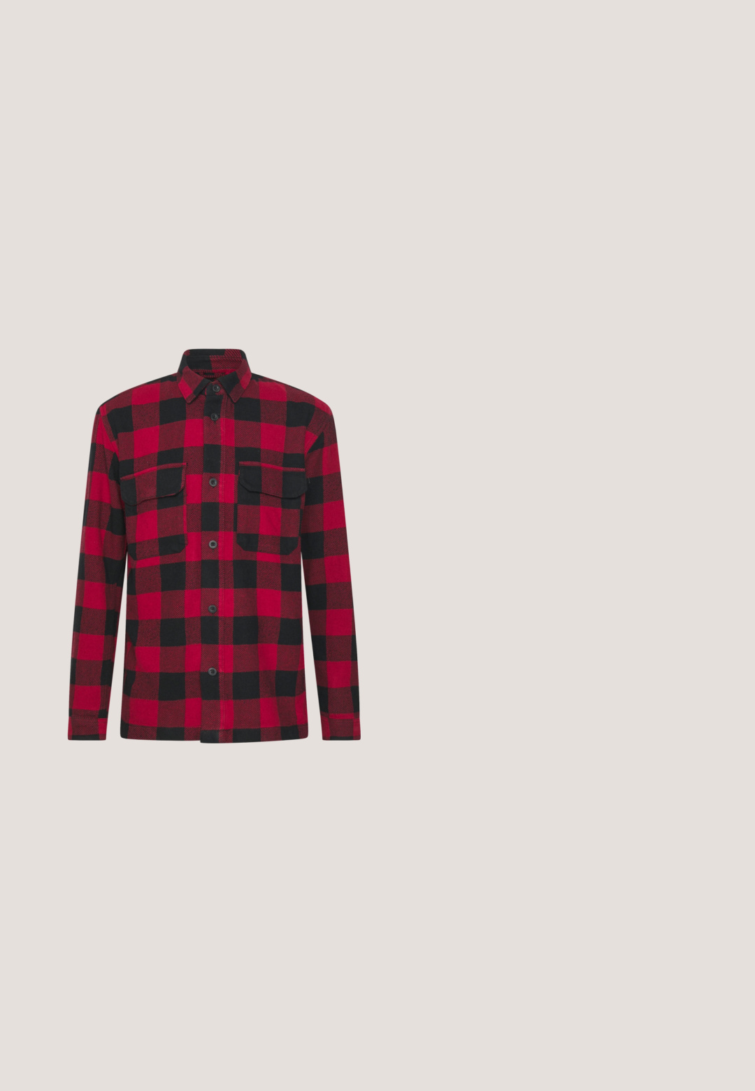 TOM TAILOR DENIM OVERSHIRT - Jas - red/black; Groene geribbelde gebreide trui met een ronde halslijn, lange mouwen en textuurdetails, met een eenduidige kleur en aansluitende manchetten.; Zwart katoenen T-shirt met korte mouwen, ronde hals en een relaxte pasvorm. Glad textuur en rechte zoom, geen zichtbare graphics of patronen.; Zwarte recht gesneden jeans gemaakt van katoen. Heeft vijf zakken, een metalen knoop en oranje stikselaccenten aan de voorkant.; Witte leren sneakers met een lichtbeige rubberen zool. Voorzien van een bruine suède V-logo en hieltab. Gespsluiting met een gestructureerd oppervlak.; Zwarte leren riem met een metalen gesp in zilverkleur. Kenmerkt zich door een gladde textuur en een logo op de gesp. Klassiek ontwerp met een gepolijste afwerking.