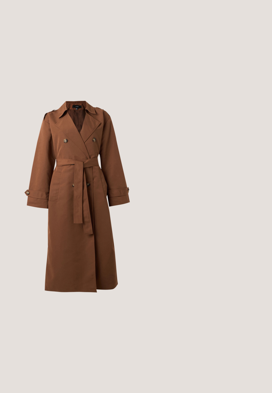 Long trench-coat marron à double boutonnage avec larges revers, ceinture à la taille, poignets boutonnés et poches frontales sur fond uni.; Blouse rose clair avec un motif abstrait rouge et corail audacieux, présentant un col en V et des boutons sur le devant, le tout sur un fond neutre.; Pantalon droit de couleur bordeaux foncé uni avec une taille élastique, en tissu doux.; Personne portant des escarpins blocs rouges brillants et une jupe en denim bleu, se tenant sur un sol carrelé sombre près d'un mur en marbre.; Sac à main en cuir rouge avec poignées supérieures, bandoulière amovible, fermoir doré et une étiquette de marque accrochée sur le côté.; Bracelet de couleur or avec un design lisse et courbé et une extension à maillons de chaîne. Dispose d'un fermoir simple pour une fixation sécurisée.