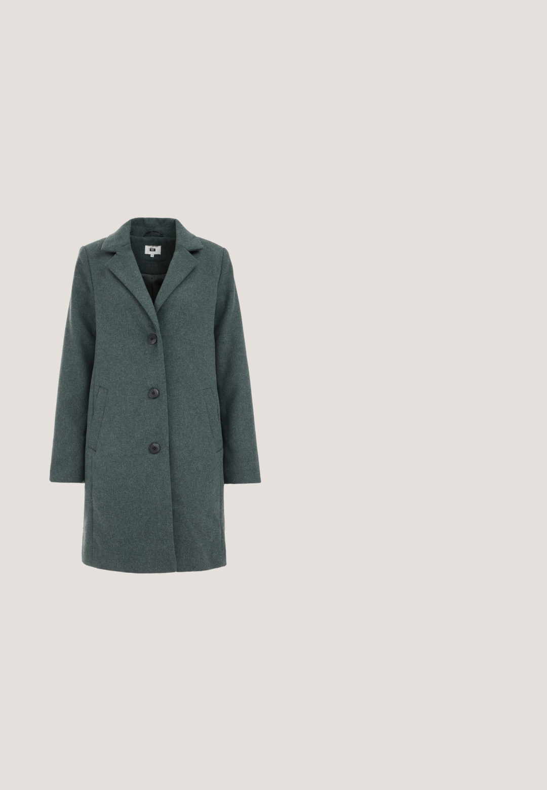 Grijs-groene jas van een geweven stof, voorzien van een geknipt kraagje, drie knopen en twee zijzakken.; Lichtblauwe blouse met lange mouwen, voorzien van geplooide textuur, een ronde halslijn en een peplum zoom. De stof lijkt zacht en glad.; Grijze wijde broek van een zachte, geïnteresseerde stof. Heeft een middelhoge taille met een gladde tailleband en subtiele zijnaad.; Donkergrijze suède hoge hakken met een puntige teen en slanke silhoute. Heeft een gladde textuur en een subtiel uitgesneden ontwerp.; Donkerblauwe leren handtas met een afgeronde bovenkant, metalen sluiting, geplooide voorkant en verstelbare schouderriem op een witte achtergrond.; Gouden creolen met rechthoekige turquoise gemstones gelijkmatig geplaatst langs de buitenrand, weergegeven tegen een effen lichte achtergrond.