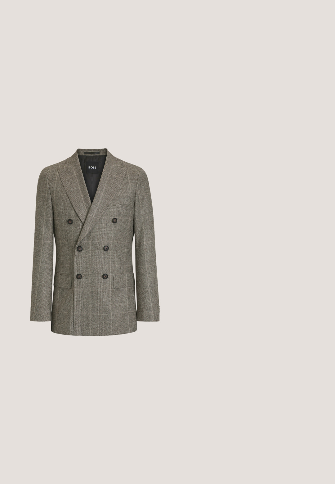 Bruine dubbelgeknoopte blazer met zes knopen, inkeping revers, klepzakken en subtiel ruitpatroon van het merk BOSS.; Wit overhemd met lange mouwen, klassieke kraag en verborgen knoopsluiting, voorzien van een rood Hugo-label aan de binnenkant van de kraag.; Broek in een lichtbeige stof met een geruit patroon in donkerbruin en marineblauw, met een rechtlopende snit en een standaard tailleband.; Donkerbruine lederen herenschoen met een zijriem met gespsluiting en een lage zwarte hak, zijaanzicht op een witte achtergrond.; Zwarte rechthoekige toilettas van Calvin Klein met een reliëf logo patroon en een draagriem aan de zijkant, geplaatst tegen een effen witte achtergrond.; Zwarte leren riem met een gestructureerde afwerking, voorzien van een zilveren rechthoekige gesp. De binnenkant is bruin, wat een dubbel kleurcontrast laat zien.