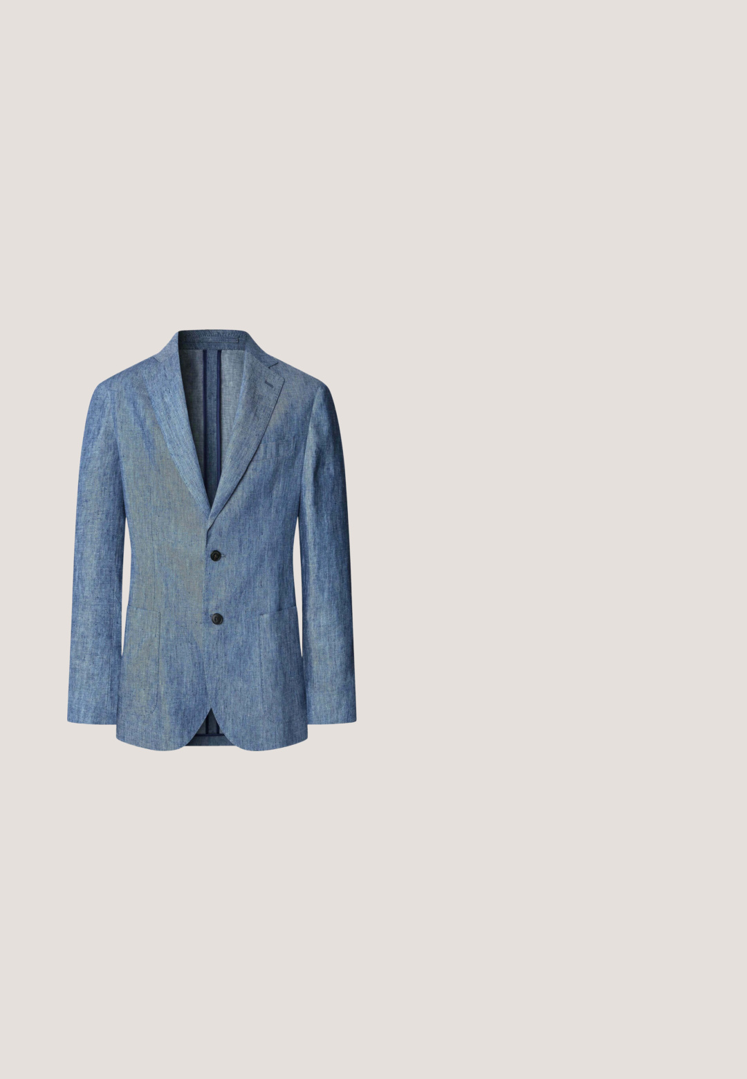 Veste de costume en lin bleu avec un revers cranté, deux boutons et des poches à rabat. Tissu texturé dans une teinte de bleu légèrement plus claire.; Chemise habillée bleu clair à manches longues avec fermeture à boutons devant et col classique, affichée sur un fond blanc.; Pantalon ample bleu clair en tissu lisse, avec une fermeture avant à boutons et une coupe droite, avec peu de détails.; Chaussure slip-on en toile grise avec semelle en jute tressée et accent jaune contrastant au talon, présentant une texture lisse et un design minimaliste.; Trousse de toilette rectangulaire bleu marine en tissu texturé, fermeture à glissière sur le dessus et une anse en tissu d'un côté.; Ceinture en tissu tressé dans des teintes de bleu et de gris, avec une boucle en métal argenté et des accents en suède navy. Design texturé et flexible.