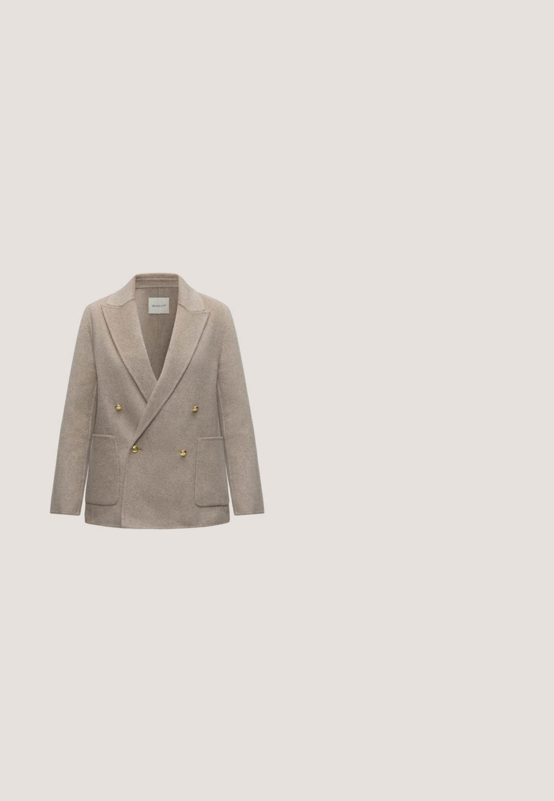 Blazer en laine beige à double boutonnage avec boutons dorés, larges revers et deux poches plaquées à l'avant, présenté sur un fond uni.; Top sans manches en maille côtelée marron foncé avec col montant et silhouette ajustée.; Pantalon en maille côtelée à jambes larges couleur rose poudré avec une taille élastique et de fines rayures verticales, présenté sur un fond uni.; Pompe à talons hauts en cuir brun avec un bout pointu et un talon fin et incliné. Présente un petit accent de logo métallique à l'arrière.; Sac à main en cuir bordeaux foncé avec une fine sangle d'épaule noire et un petit logo doré "cK" au centre devant.; Longues boucles d'oreilles en or composées de quatre barres incurvées allongées reliées entre elles sur fond blanc.