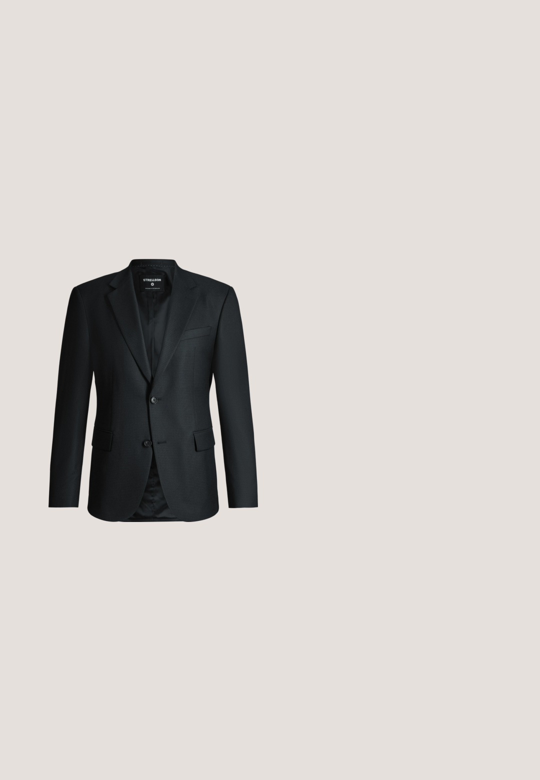 Schwarzer Herrenmaßgeschneiderter Blazer mit Kerbklappen, zwei vorderen Knöpfen, Pattentaschen und einer Brustleistentasche, auf weißem Hintergrund dargestellt.; Langärmliges, geknöpftes Hemd aus dunkelblauem Stoff mit glatter Textur, versehen mit einer durchgehenden Knopfleiste und abgerundetem Saum. Dezenter Glanz auf dem Stoff.; Dunkel marineblaue, maßgeschneiderte Hose mit Gürtelschlaufen, vorderen Falten und geradem Bein, auf weißem Hintergrund gezeigt.; Schwarze Leder-Oxford-Schuhe mit geschlossener Schnürung, abgerundeter Zehenpartie und niedrigem Absatz auf weißem Hintergrund.; Marineblauer gewebter Seidenschal mit einem subtilen strukturierten Muster, flach auf weißem Hintergrund dargestellt.; Navyblauer Leder Gürtel mit einer silbernen Metall Schnalle, die eine glatte Textur aufweist und über mehrere Löcher zur Anpassung verfügt. Die Enden verjüngen sich zu einer abgerundeten Spitze.