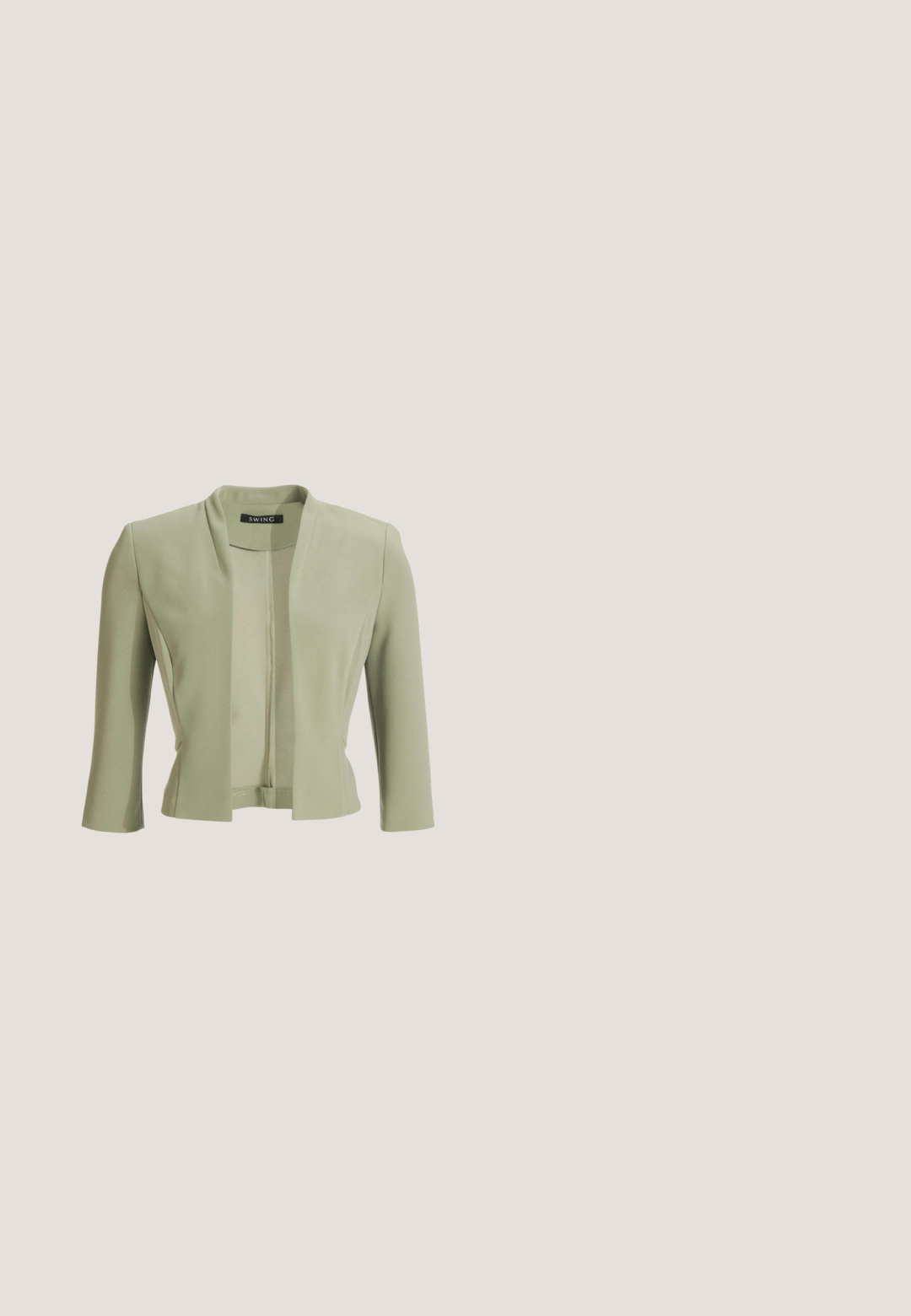 Blazer corto de mujer en verde claro con mangas tres cuartos y parte delantera abierta, con etiqueta de la marca SWING en el interior del cuello.; Vestido rosa de manga larga con estampado floral, que presenta un cuello redondo y un dobladillo acampanado. Tejido ligero con una textura suave.; Zapato de cuero blanco con tacón cuadrado, punta redondeada, correa en el tobillo y hebilla decorativa. Textura suave y diseño sencillo.; Clutch rectangular blanca con patrón floral azul y asa con cuentas de perlas, herrajes en tono dorado y cierre con broche.; Collar de perlas blancas con cuentas de forma uniforme y lustrosa, ensartadas en un suave patrón curvado, mostrando una textura brillante.; JOOP! Cinturón - rose