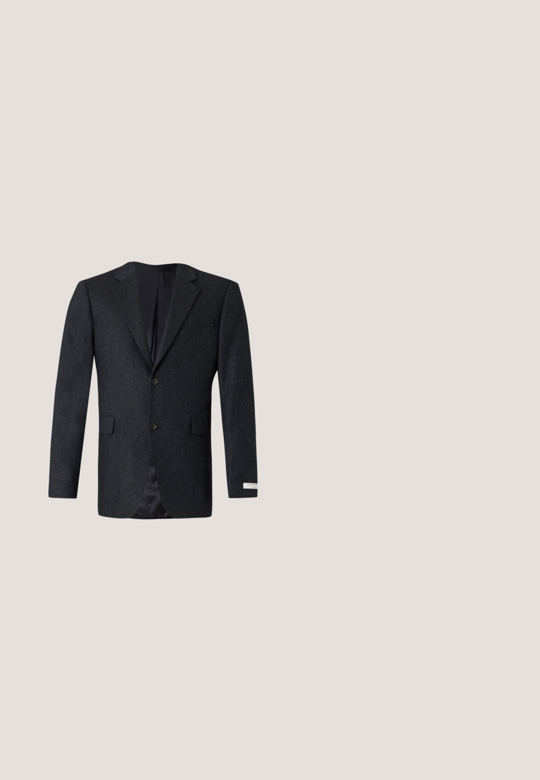 Donkergrijze herenblazer met twee knopen, notched revers, twee voorzakken met klep en een gladde zwarte voering.; Witte lange mouwen overhemd met knopen gemaakt van zachte katoen. Bevat een gepunte kraag, volledige knoopsluiting aan de voorkant en een licht taperende taille.; Donkere grijze broek met een rechte pijp, gemaakt van een gestructureerde stof, met een enkele knoopsluiting en zijzakken.; Zwarte leren instapper met een ronde neus, subtiele stikdetails en een lage hak, met een gladde textuur en een minimalistisch ontwerp.; Zwarte leren laptoptas met twee bovenhandvatten, een afneembare schouderriem, een textuur oppervlak en een rechthoekige vorm. Geëmboste logopatch zichtbaar.; Zwarte leren riem met een gladde textuur, zilveren metalen gesp en een strak, eenvoudig ontwerp. Voorzien van gaten voor verstelbare pasvorm.