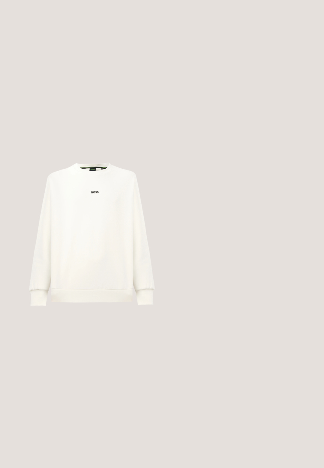 Sudadera blanca con cuello redondo, mangas largas, puños acanalados y dobladillo. Presenta un pequeño logo negro de "BOSS" en el pecho. Textura suave.; BOSS CRAIG - Camisa - medium beige; Pantalones blancos de corte holgado con cintura elástica. Presenta dos pliegues delanteros y bajos ligeramente acampanados. Confeccionados en una tela suave.; Botín Chelsea de piel negra con paneles elásticos en los laterales, puntera redondeada y suela de goma texturizada. Presenta una lengüeta en la parte posterior.; Maletín de cuero negro con asas superiores, bolsillo delantero con cremallera y correa de hombro ajustable sobre un fondo blanco liso.; Cinturón de cuero negro enrollado con hebilla rectangular plateada y detalle sutil de costura roja cerca de la trabilla.