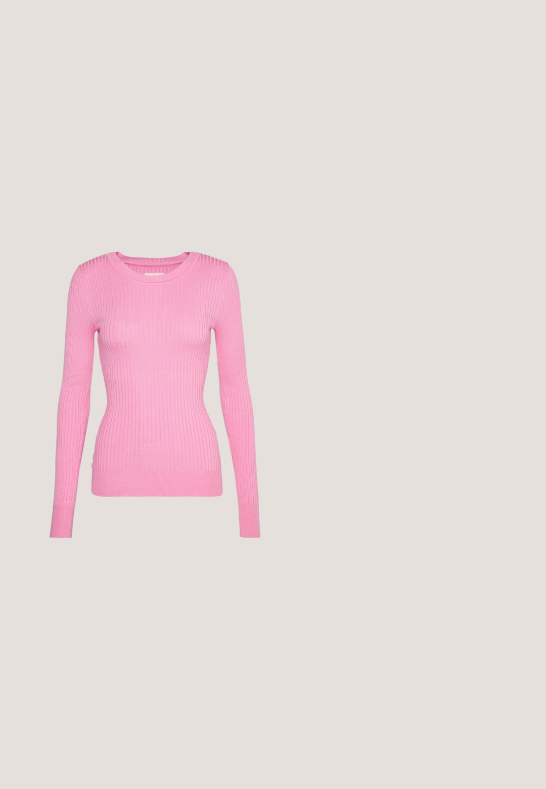 Geribbelde langhangsweater in felroze. Slim fit ontwerp met een ronde hals en een gladde textuur. De zoom en manchetten hebben een subtiele geribbelde afwerking.; MARCIANO BY GUESS VIXEN WIDE LEG PANT - Broek - jet black; ONLY SHOES ONLDOJA - Plateaulaarzen - black; Vierkante sjaal met zwarte achtergrond met grote, abstracte oranje en bruine bloemvormen en een oranje rand.; Zwarte leren handtas met een gestructureerde vorm, bovenhandvat en afneembare schouderriem. Bevat een gesp sluiting en een gladde textuur.; Gouden en zilveren hoepel oorbellen met een gemengde metalen afwerking, featuring een gladde, gebogen vorm en een naadloze sluiting.