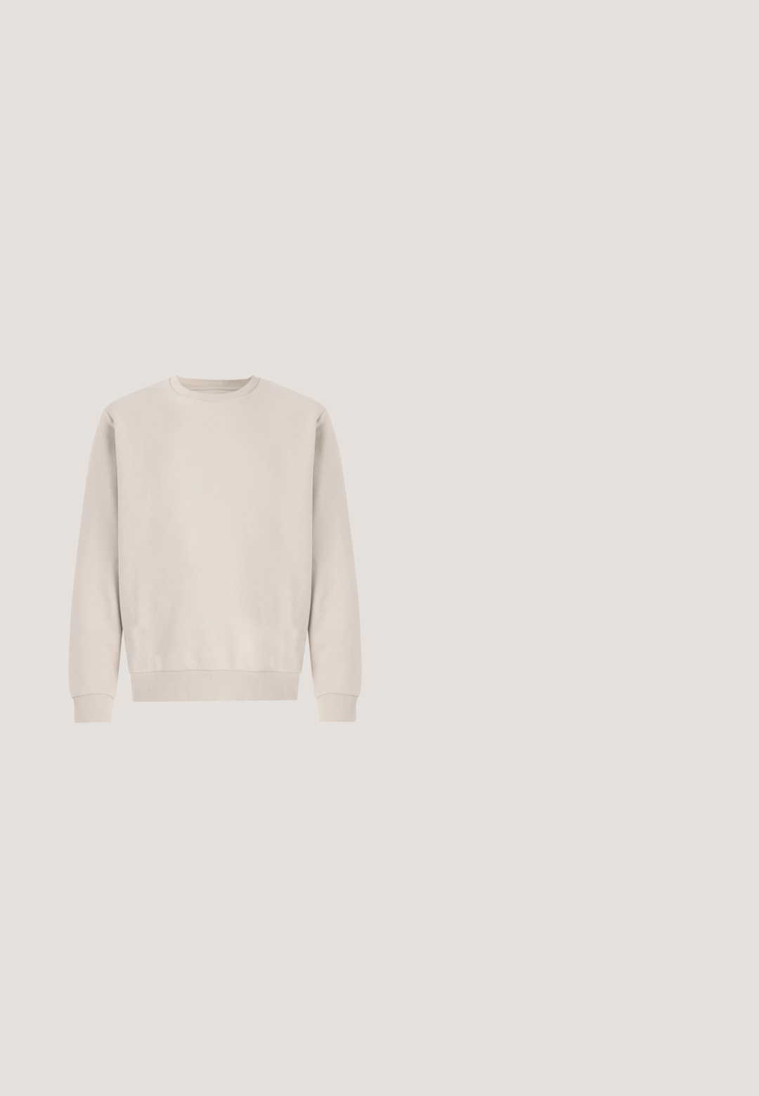 Beige crewneck sweatshirt gemaakt van zachte katoen, met een ontspannen pasvorm, ribgebreide boorden en zoom, zonder zichtbare patronen of hardware.; Beige overhemd met lange mouwen, knopen, een kraag en één borstzak, gemaakt van stevig stof.; Lichtblauwe denim jeans met een rechte pijp, vijfzakkenontwerp en een licht verweerde look. Voorzien van een knoop- en ritssluiting.; Witte sneaker met een gladlederen bovenwerk en een laag profiel. Voorzien van een ronde neus, zes vetergaatjes en een gestructureerde rubberen zool.; Crèmekleurige canvas boodschappentas met voorvak, twee handvatten, verstelbare schouderriem en kleine gele "O.N.S" tekst rechtsonder op het vak.; Marc O'Polo Riem - classic cognac