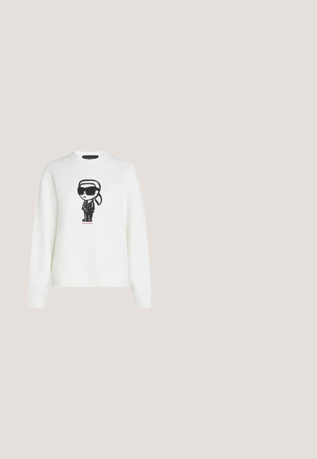 Sweatshirt blanc avec une illustration en cartoon noir d'une silhouette portant des lunettes de soleil et un costume, avec un texte rouge indiquant "KARL LAGERFELD".; Camisole noire sans manches avec bretelles ajustables et bordure en dentelle le long de l'encolure et du haut de la poitrine.; EB Denim LOW RISE - Jean droit - grey denim; Escarpin en cuir noir à talon bas avec bout arrondi, petit nœud et emblème circulaire doré à l'avant.; Sac à main en cuir matelassé noir avec une bandoulière en chaîne dorée, de forme rectangulaire, et un accent en métal doré carré sur le devant.; Boutons de manchette carrés en argent avec une finition polie, présentant les lettres gravées "CK" d'un côté et un détail arrondi sur le dessus.