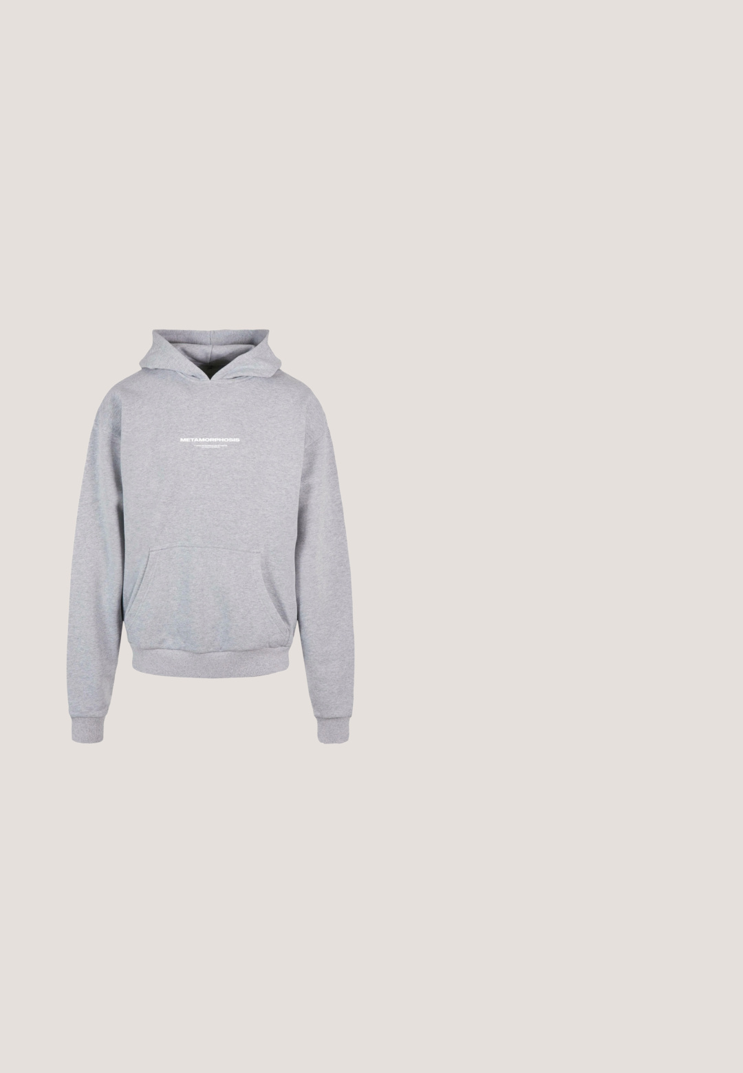 Sweatshirt à capuche gris avec une poche avant, arborant un texte imprimé en blanc "MÉTAMORPHOSE" sur la poitrine. Matière en mélange de coton, poignets côtelés.; T-shirt blanc court à manches courtes, avec un graphique logo en strass rose sur la poitrine. Matériau en coton lisse.; Jean évasé bleu clair en denim, avec une taille standard, cinq poches et une texture lisse sans motifs visibles.; Baskets à plateforme blanches avec lacets à l'avant, détails perforés sur le côté et semelle épaisse, vues de profil extérieur sur un fond blanc.; Lunettes de soleil ovales noires avec montures fines et petits points dorés près des charnières, avec verres légèrement teintés.; Sac à main en cuir verni noir avec une forme incurvée, présentant des ferrures en argent, des boucles décoratives et une bandoulière courte. Étiquette bleue attachée.