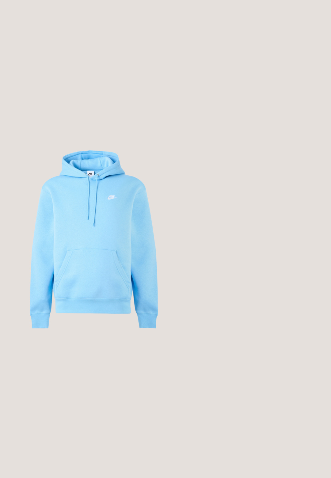 Sweat à capuche Nike bleu clair avec poche avant, capuche à cordon réglable et petit logo Nike blanc sur la poitrine sur un fond uni.; Chemise bleu clair à manches longues avec des rayures turquoise au niveau du col, texte graphique « nike sb EST. 2002 », logo Nike, illustration d'oiseau et blason à quatre icônes sur la poitrine.; Shorts de bain de sport bleus avec taille élastique et cordon de serrage ajustable. Comprend des poches zippées et un accent de logo sur le devant.; Chaussure de course gris clair avec accents noirs, logo orange, tige en mesh, col rembourré et semelle en caoutchouc avec unités d'absorption des chocs visibles.; Lunettes de sport avec une monture noire, de grandes verres gris et un design enveloppant. Présente un pont nasal proéminent et des branches texturées.; Sac polochon noir Lacoste avec double poignée, bandoulière et écusson logo blanc à l'avant, sur fond clair uni.