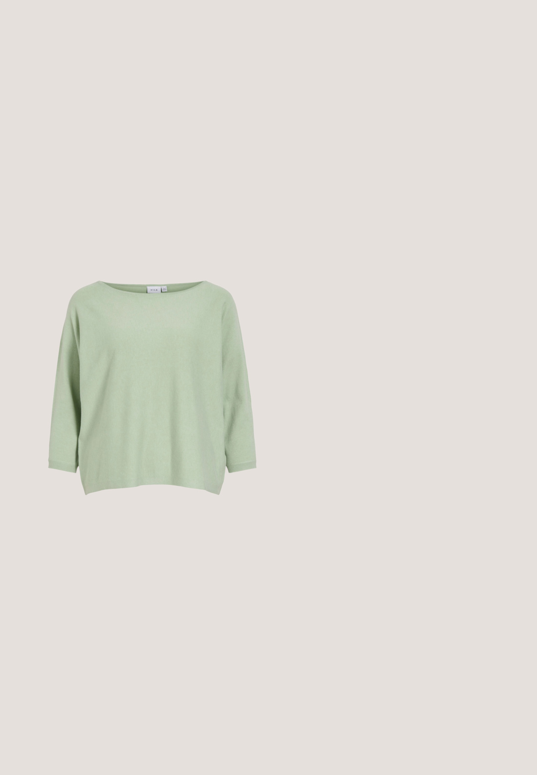 Lichtgroene, lange mouwen, loszittende trui met een brede halslijn en geribbelde manchetten, weergegeven op een witte achtergrond.; Lichtblauwe blouse met knoopsluiting, V-hals en driekwartmouwen. Gemaakt van een zachte, lichtgewicht stof met een gladde textuur.; Wijde, hoge taille cropped broek in licht saliegroen met een elastische tailleband en een gladde voorkant detail.; Low-top Reebok sneaker in pastelmintgroen suède met witte zool, zijlogo, perforaties op de teen en veterluiting.; Lichtgroene gewatteerde shopper met gevoerde handvatten en een klein wit logovlekje centraal geplaatst vlak bij de bovenkant tegen een effen achtergrond.; Turquoise kralenketting met gouden accenten en onregelmatige witte parels, voorzien van een eenvoudig ontwerp en sluiting met haak.
