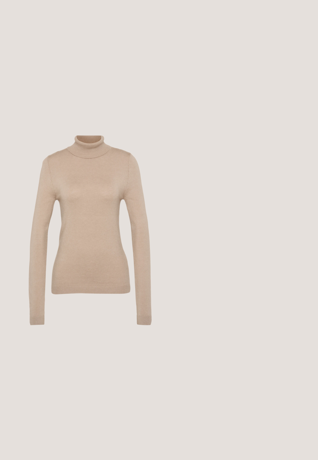 Pull à col roulé beige en tissu tricoté doux. Doté de manches longues, d'une coupe ajustée et d'un col et d'une bordure côtelés.; Cardigan noir à côtes avec des manches longues, des bords festonnés et une bordure crème le long du col et de la patte de boutonnage. Comprend des boutons sur le devant.; Pantalons évasés d'une couleur violette vive, fabriqués en tissu lisse avec une taille ajustée comportant deux boutons noirs et des plis à l'avant.; Escarpin en cuir verni nude à talon haut, avec un bout pointu et un talon fin, affichant une finition lisse et brillante ainsi qu'un design minimaliste.; Sac bandoulière rectangulaire beige et blanc avec bandoulière en chaîne dorée et détail de fermoir doré sur le rabat avant.; Boucles d'oreilles créoles argentées ornées d'une perle pendante et d'accents de strass, avec une finition polie et une forme arrondie.