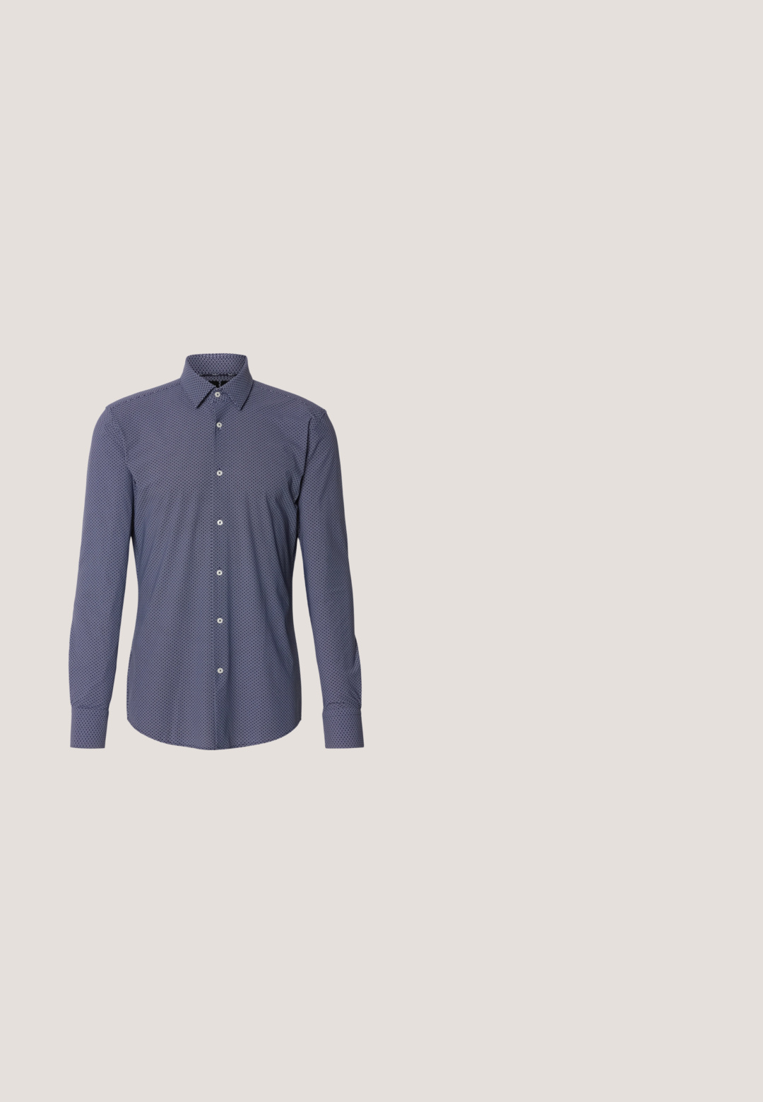 Dunkelblaues Langarmhemd mit kleinem weißen geometrischen Muster, durchgehende Knopfleiste, spitzkragen und Standardpassform.; Schwarze Hose aus glattem Stoff, mit geradem Bein, vorderer Knopfverschluss und dezenten Seitentaschen. Schlichter und maßgeschneiderter Look.; Schwarze Lederschuhe mit abgerundetem Zehenbereich, niedrigem Knöcheldesign, Schnürverschluss und einem dezenten Logodetail an der Seite. Weiche Textur.; BOSS Sonnenbrille - brown; Schwarze Krawatte mit hellblauen diagonalen Streifen, klassisch geknotet auf weißem Hintergrund.; Schwarzer synthetischer Gürtel mit glatter Textur, ausgestattet mit einer rechteckigen schwarzen Schnalle, die mit "HUGO" geprägt ist, sowie roten Nähten als Akzent.