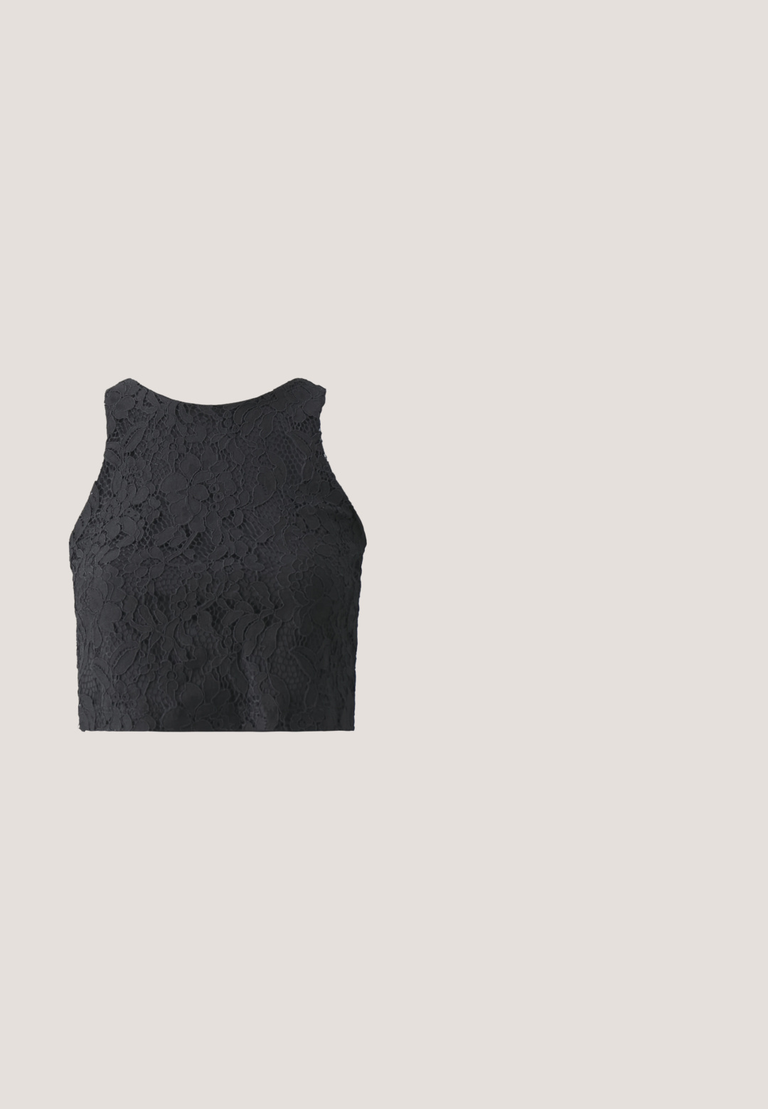 Čierny čipkový crop top s vysokým výstrihom, ktorý obsahuje kvetinové vzory a textúrovaný povrch. Bezrukávový dizajn s priliehavým strihom.; Sukňa midi s leopardím vzorom sa vyznačuje hladkou látkou, čierno-bežovou farebnou schémou a rovnou siluetou s pásom.; DeeZee Sandále na vysokom opätku - black; Čierne, ostré slnečné okuliare so sivými sklami; vyrobené z plastu, majú hrubé ramená s hladkým povrchom a bez viditeľnej mechaniky.; Čierna prešívaná kabelka na rameno s jedným popruhom a striebornými detailmi, skombinovaná s priliehavými šatami s batikovaným vzorom v odtieňoch čiernej a smotanovej.; Strieborné kruhové náušnice s hladkým, reflexným povrchom. Guľatý, veľký tvar s bezpečným zapínaním na vrchu. Lesklý povrch ukazuje žiaru.