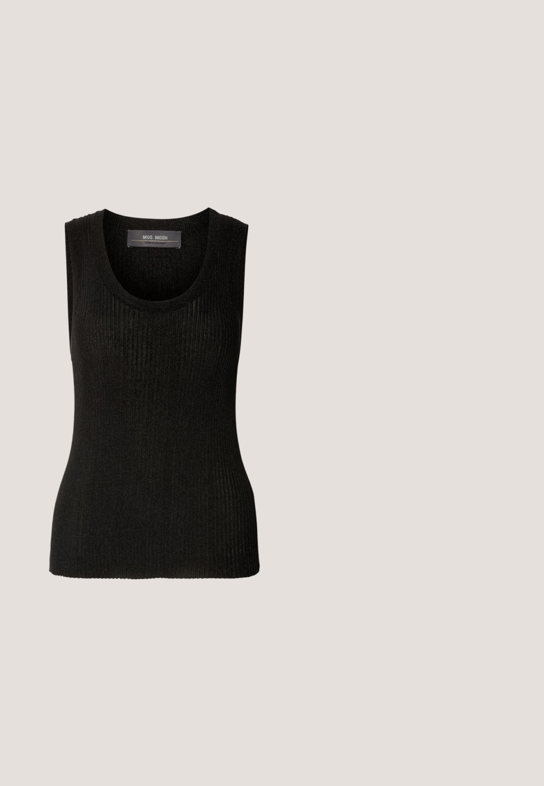Mos Mosh RELENA IMANJA TANK - Top - black; Čierne široké nohavice vyrobené z bavlny s textúrovaným povrchom. Majú pás so sponou a akcenty na švíkoch v oblasti kolien pre pridanie detailov.; Čierne kožené baleríny so špicatou špičkou, s dvoma horizontálnymi popruhmi a hranatými striebornými prackami, nízkym opätkom a hladkým povrchom.; Čierne slnečné okuliare v štýle mačacích očí so zatmavenými šošovkami, plastový rám, hladký povrch a strieborné akcenty na straniciach.; Bordeaux kožená crossbody taška s embosovaným diamantovým vzorom, obdĺžnikového tvaru a dlhým nastaviteľným popruhom. Hladká textúra.; Čierny kožený opasok s obdĺžnikovou zlatou sponou s okrúhlymi hranami, hladkou textúrou a elegantným dizajnom.