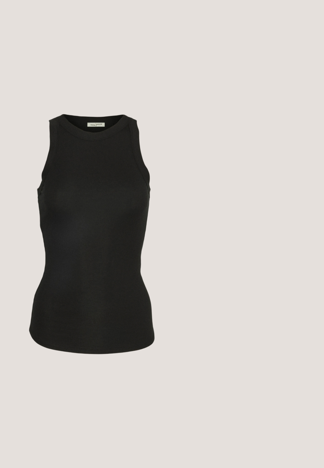 Sofie Schnoor Top - black; Sort, tætsiddende midi-nederdel med en glat tekstur, detaljer med sideslids og en klassisk talje. Designet til en elegant silhuet.; Selected ASHLEY - Mules med hæl - black; Sorte cat-eye solbriller med mat finish, der har grå tonede linser, skarpe vinkler og slanke sidearme. Mærkenavnet er synligt på den indre arm.; Sort læderhåndtaske med en buet form, struktureret overflade, forreste syninger og et logo i guldfarve. Har en enkelt justerbar rem.; Guldfarvede metal hoops øreringe med et glat, cirkulært design og en sikret hængsel-lukning. Letvægts med en poleret overflade.