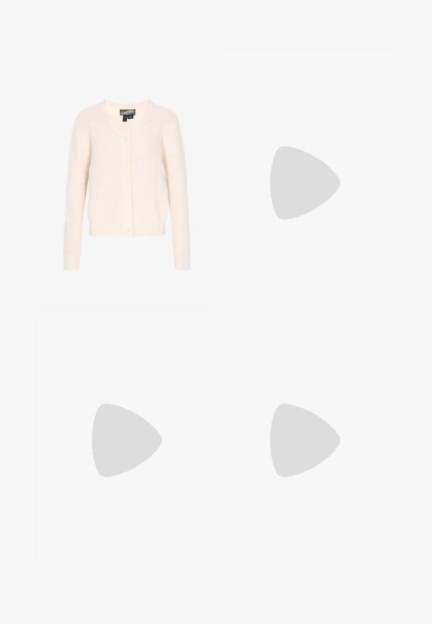 Off-white strik cardigan med V-hals, lange ærmer, fem knapper foran og ribbet tekstur ved manchetterne og kanten.; Hvid, ærmeløs top med tynde stropper, en afslappet pasform og et asymmetrisk design. Fremstillet af et glat, let stof.; Beige vide benbukser lavet af struktureret stof med en elastisk talje og snoretræk for justerbar pasform.; Flødefarvet læderloafer med rundet tå, blød syningsdetalje, en lille frontrem og en tyk hvid gummisål med greb.