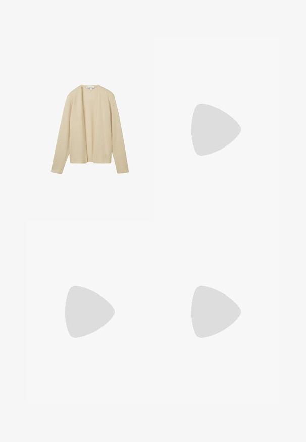 Beige cardigan gemaakt van textuurgebreide stof, met lange mouwen en een open voorkant ontwerp. Geen sluitingen of versieringen zichtbaar.; TOM TAILOR DENIM T-shirt basic - gardenia white; Lichtblauwe wijde denimmuts met een hoge taille, vijf zakken en zichtbare stiksels; de stof heeft een licht gestructureerde afwerking.; Witte lage sneaker met beige rubberen zool, veters, geperforeerde zijdetails en het "Tom Tailor"-logo aan de zijkant.