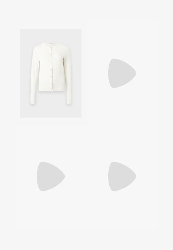 Cardigan blanc à manches longues avec encolure ronde et sept boutons devant, présenté à plat sur un fond gris clair.; Haut en maille jaune sans manches avec col en V et texture côtelée, étiqueté « & Other Stories » taille XS.; Jean en denim blanc avec coupe droite, comprenant cinq poches, des rivets en cuivre, une fermeture par bouton en métal et un motif de tissu texturé.; Sandale noire à glissière avec deux boucles argentées, semelle robuste et logo "Karl Lagerfeld" sur le côté, posée près d'une table ronde marron sur un sol beige.