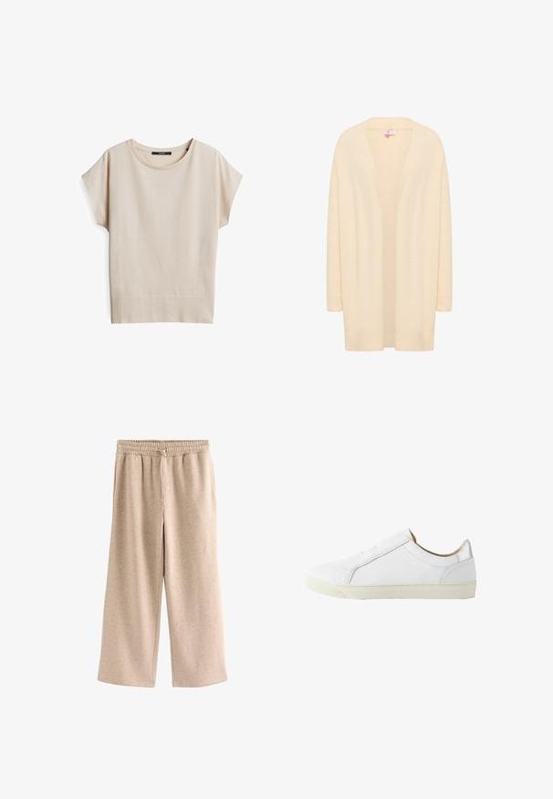 Beige, lange mouwen cardigan van zacht, lichtgewicht materiaal. Open voorkant met een ontspannen pasvorm, voorzien van geribde manchetten en zoom.; Korte mouwen beige top gemaakt van zachte, gestructureerde stof. Heeft een ronde halslijn en een ribbelsrand, met een ontspannen pasvorm.; Beige broek met wijde pijpen, een elastische tailleband en een koordje, gemaakt van een zachte, gevlekte stof.; Witte lage leren sneaker met rits aan de zijkant, beige voering en off-white rubberen zool, gezien vanaf de buitenkant.