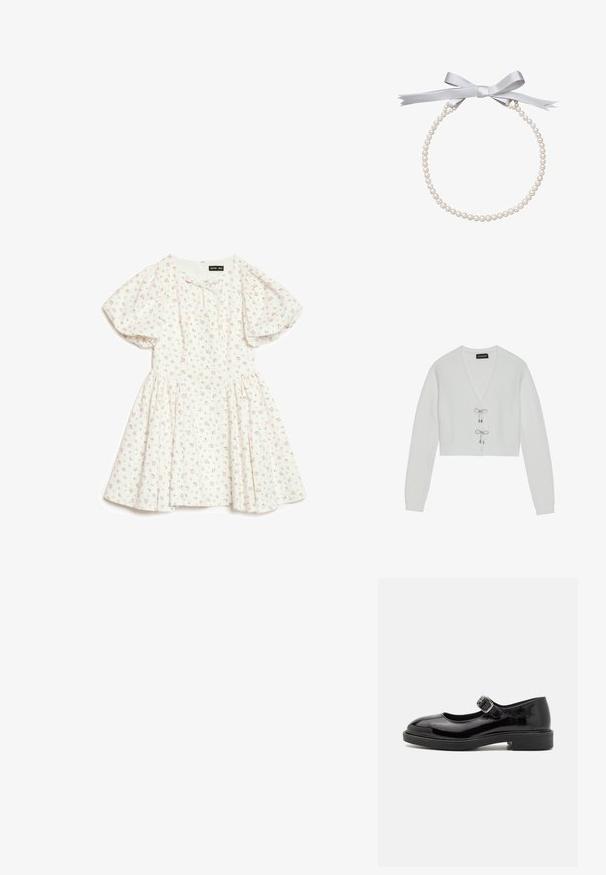 Even&Odd by Zalando Strickjacke - 001 - white; Weißes kurzärmeliges Kleid mit Puffärmeln und kleinem rosa Blumenmuster, mit geraffter Taille und rundem Ausschnitt mit kleinem Schleifchen.; Schwarzer Lackleder-Mary-Jane-Schuh mit runder Zehenform, verstellbarem Schnallenriemen, niedrigem Blockabsatz und glatter, glänzender Oberfläche.; Perlenkette mit glatter weißer Oberfläche, die gleichmäßig große Perlen und eine hellgraue Satinband-Schleife an beiden Enden aufweist.