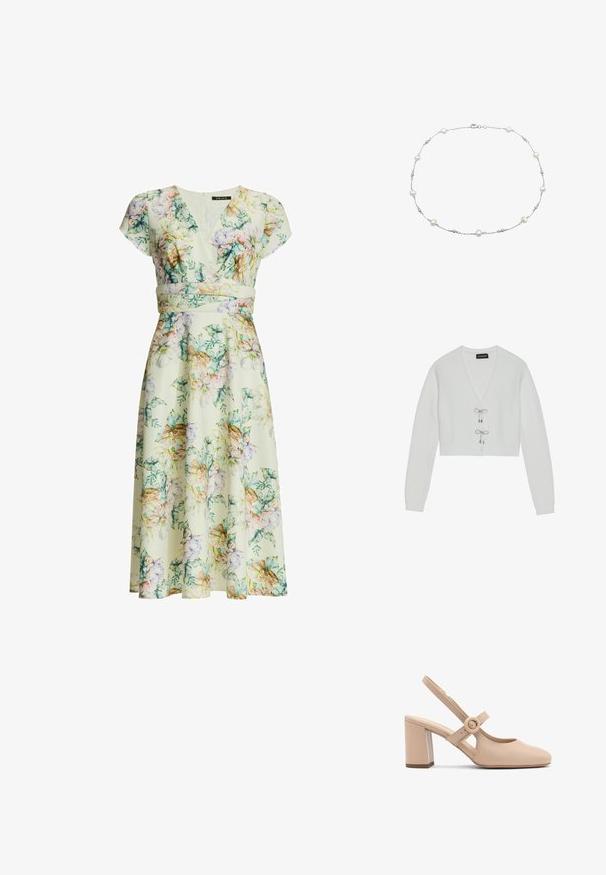 Even&Odd by Zalando Kardigán - 001 - white; Kvetinové midi šaty s krátkym rukávom, výstrihom do V, priliehavým pásom a pastelovými kvetmi v zelených, ružových, fialových a béžových tónoch na krémovom pozadí.; Béžové kožené lodičky na pásku s okrúhlou špičkou, širokým blokovým podpätkom a kruhovou sponou na remienku. Hladký povrch.; Strieborný náhrdelník s rovnomerne rozmiestnenými bielymi perálmi a kovovými prvkami, s jemným reťazcom a sponou na homára.