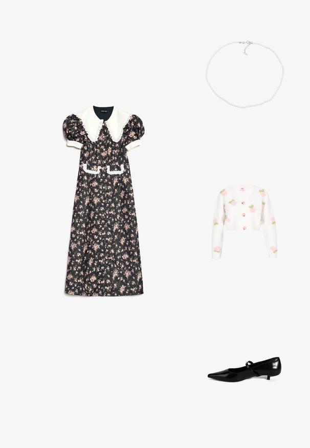Gilet blanc court avec décolleté en V, ornée de roses roses brodées avec des feuilles vertes. Comprend des boutons pêches sur le devant. Texture douce.; Robe noire à motifs floraux avec manches ballon, col blanc, bordure en dentelle et boutons sur le devant. Comprend deux poches avant ornées de dentelle.; Ballerines en cuir verni noir avec un bout pointu, un petit talon, et une fine bride sur le cou-de-pied. Texture lisse, design minimaliste.; Collier de perles avec de petites perles rondes blanches et un fermoir en ton argent. Dispose d'une chaîne ajustable pour personnaliser la longueur.