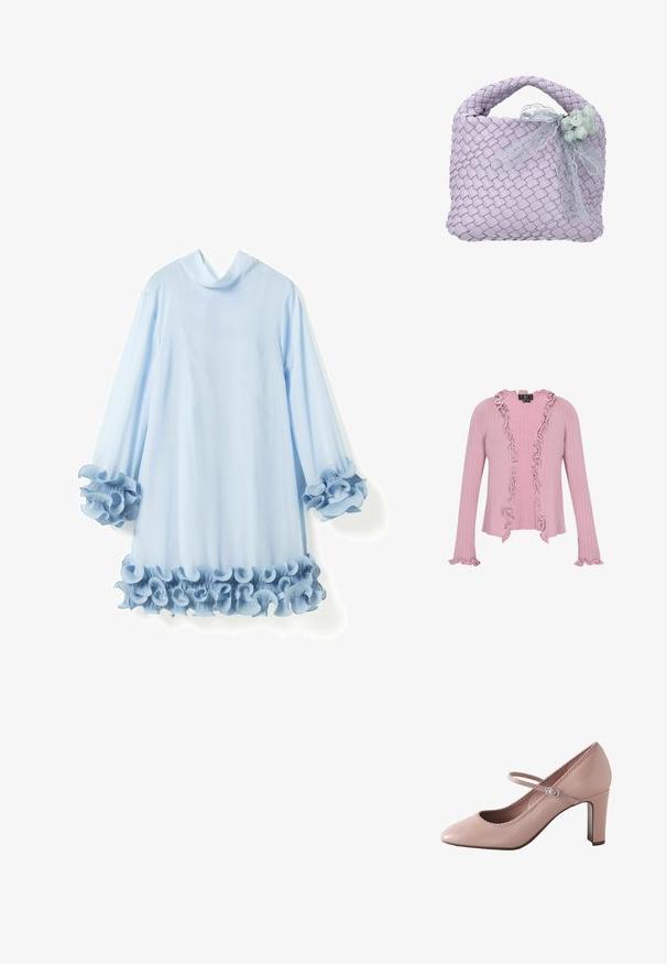 Rosa ribbet cardigan med en rynket kant langs udskæringen og manchetterne. Lange ærmer med en tætsiddende design. Blød tekstur.; Lyseblå kjole med lange ærmer, høj halsudskæring og detaljer med flæser ved manchetter og kjoleskørt.; Lyserød læderhøjhælet sko med rundet tå, ankelrem og bølget kant. Har en slank blokhæle for støtte.; Lavendelvævet håndtaske med flettet hank, dekoreret med gennemsigtig blonderbånd og en klynge af lysegrønne perler.