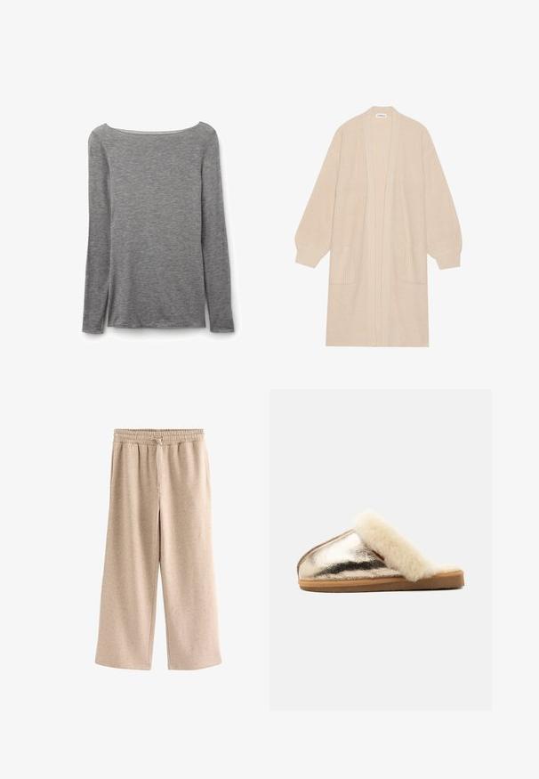 Lange beige gebreide cardigan met open voorkant, twee voorzakken en geribde manchetten en zoom.; Grijze nauwsluitende top met lange mouwen en een brede boothals, gemaakt van zachte, lichte gebreide stof.; Beige broek met wijde pijpen, een elastische tailleband en een koordje, gemaakt van een zachte, gevlekte stof.; Metalen gouden instapsloffen met een beige zool en een zachte crèmekleurige bontvoering rond de opening, zijaanzicht tegen een witte achtergrond.