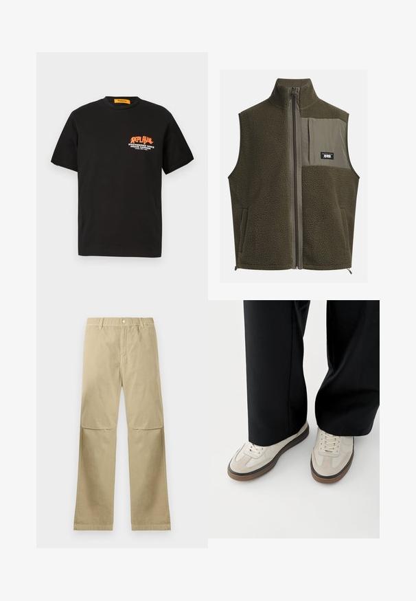 Fleece vest v tmavo olivovej farbe s vysokým golierom, zipsom a vreckom na ľavej strane hrude. Obsahuje textúrovanú tkaninu a bočné vrecká.; Čierne bavlnené tričko s krátkymi rukávmi, na prednej strane s grafickým textovým dizajnom v oranžovej a bielej farbe. Okrúhly výstrih, voľný strih.; Béžové nohavice s rovnými nohavicami, so zapínaním na cvok, pútkami na opasok a detailmi na švoch kolien, položené na bielom pozadí.; Nohy v béžových teniskách s hnedými podrážkami a čierne široké nohavice na bielom pozadí.