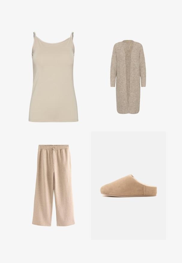 Beige lang cardigan med en løs pasform, åben front og tekstureret strikmønster. Har lange ærmer og et blødt, hyggeligt materiale.; Beige tanktop lavet af glat stof, med tynde stropper og et enkelt, fitted design med en ren udskæring og uden mønstre.; Beige bukser med vide ben, elastisk talje og snørre, lavet af et blødt, plettet stof.; Beige ruskind slip-on tøfler med blødt for og flad sål, lukket tå, åben bag, og diskret "UGG" logo på siden.